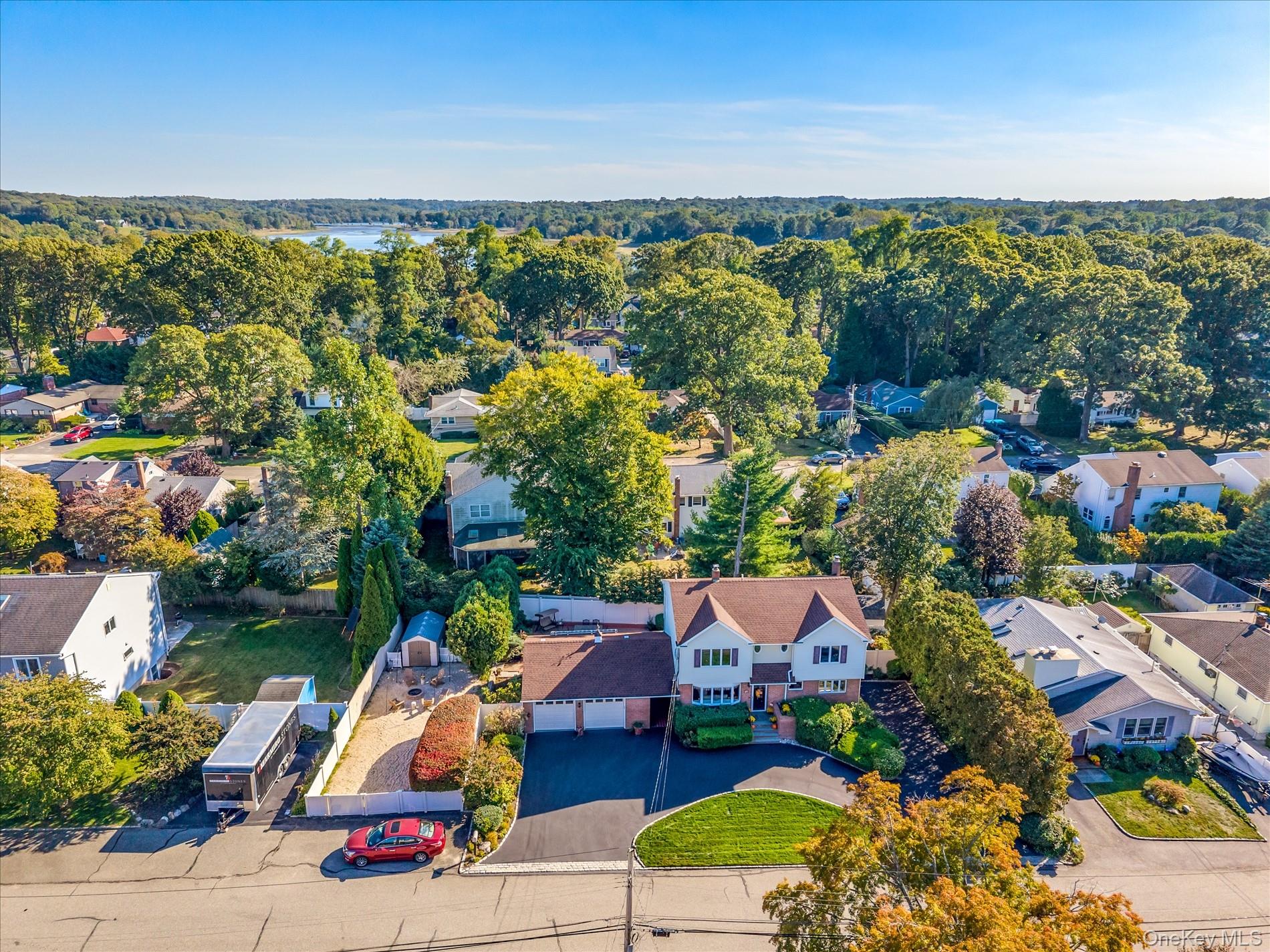 #6 photo, 18 Violet Road, ナッソー郡 Bayville , NY 11709