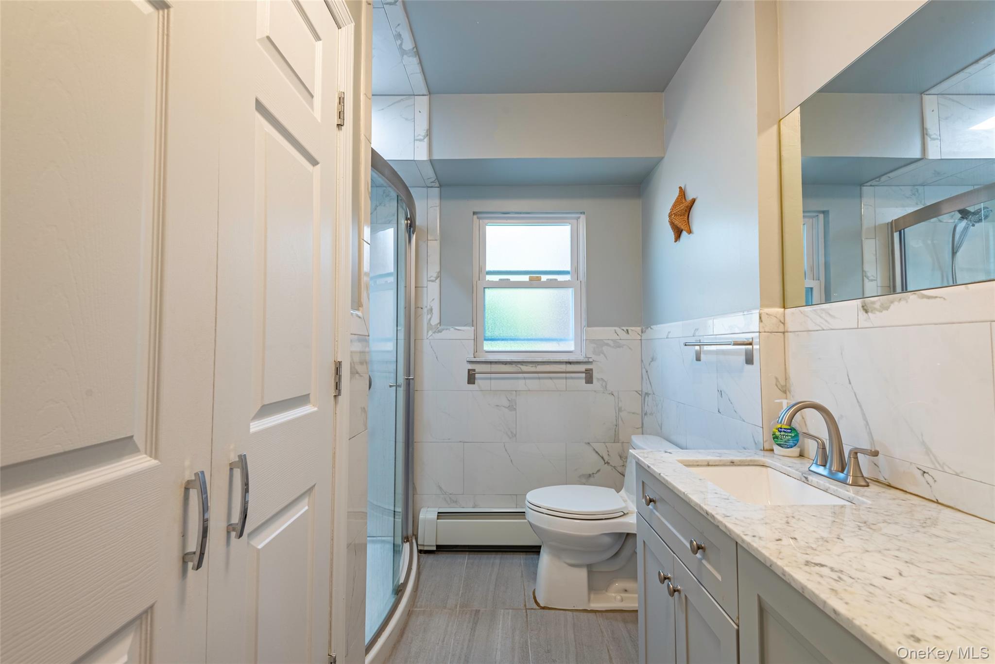 #17 photo, 53-21 240th Street, 皇后區 道格拉斯頓 Douglaston , NY 11362