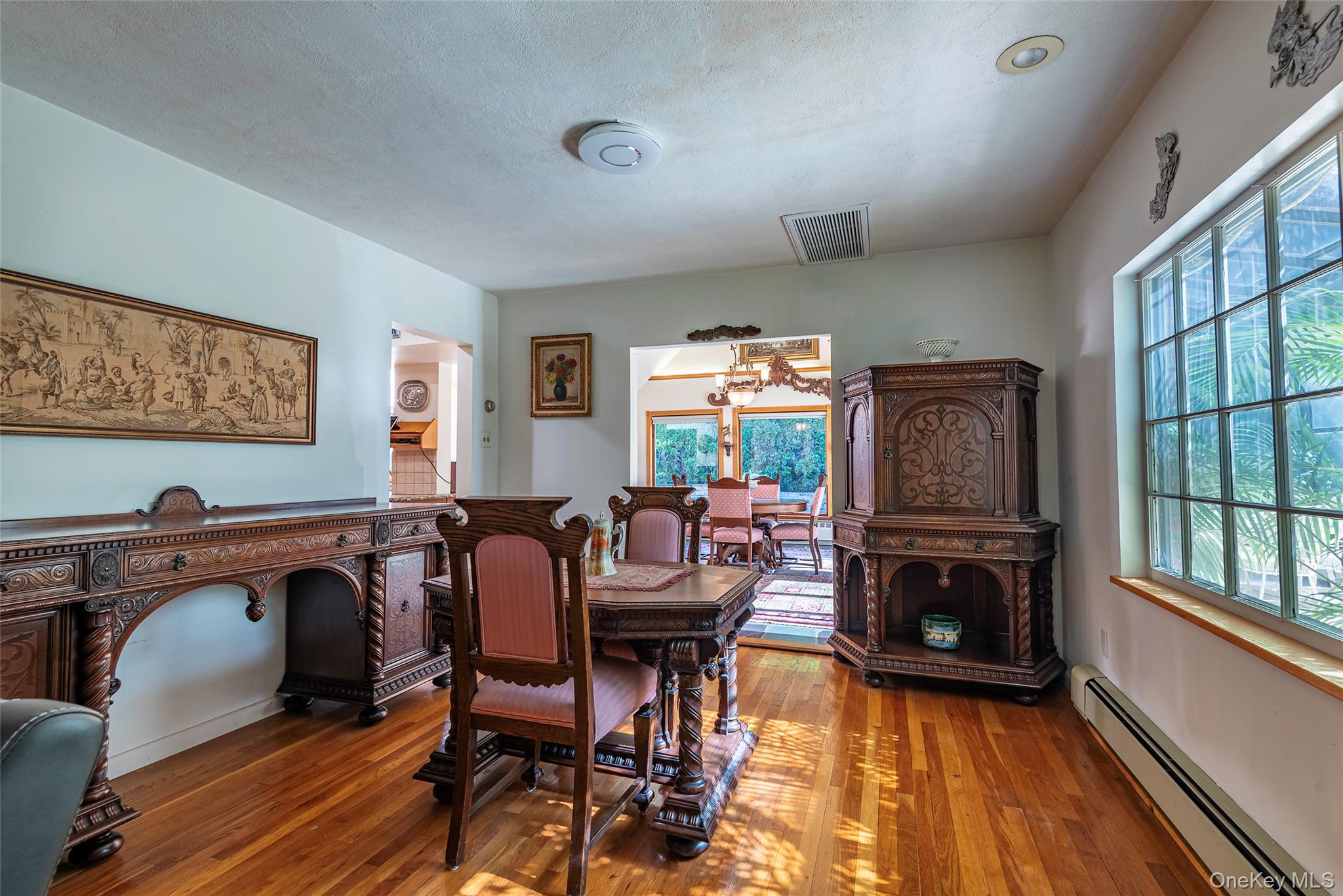 #8 photo, 53-21 240th Street, 皇后區 道格拉斯頓 Douglaston , NY 11362