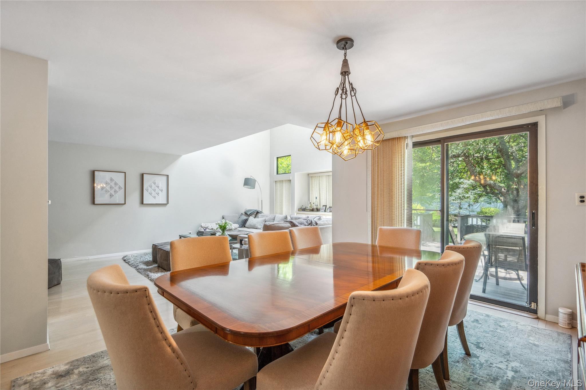 #7 photo, 92 Estate Drive, ナッソー郡 Jericho , NY 11753