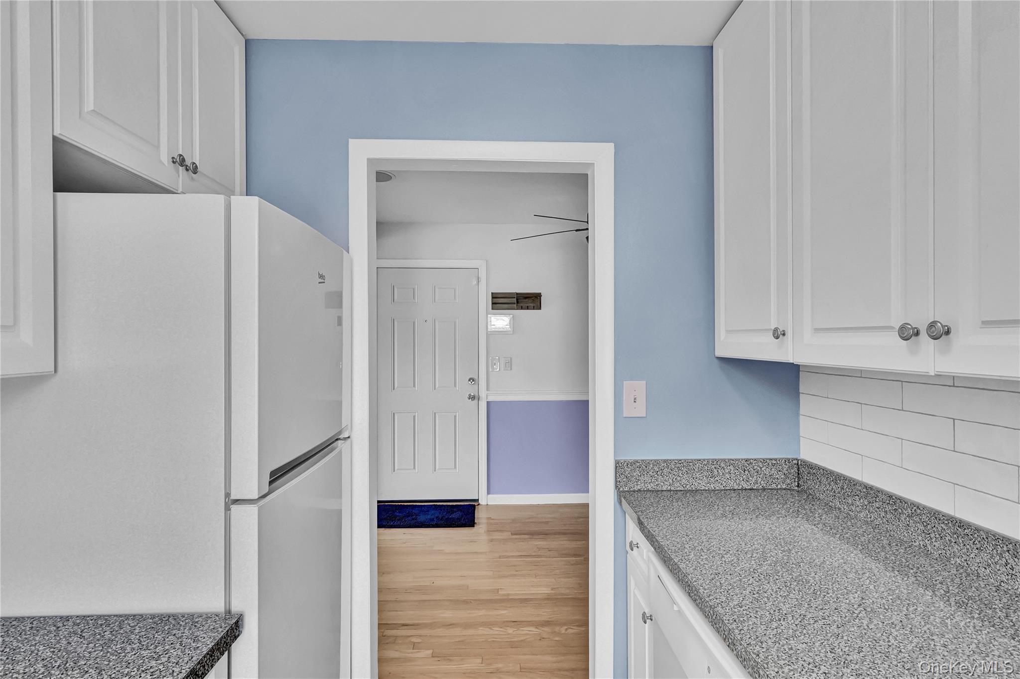 #13 photo, 81 Finch, サフォーク郡 Islip , NY 11751