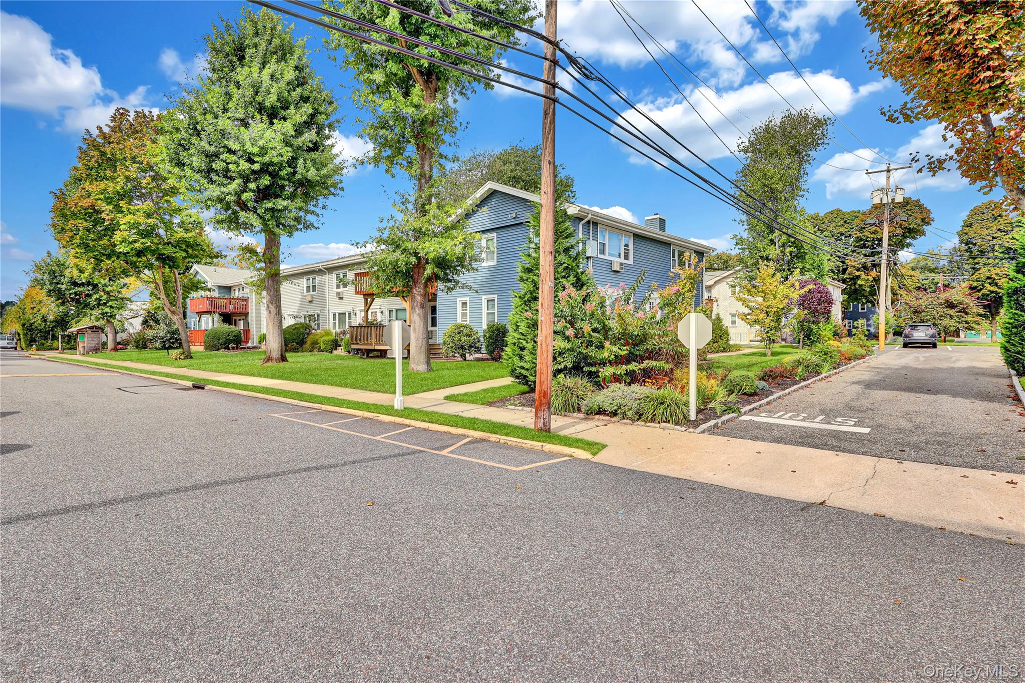 #5 photo, 81 Finch, サフォーク郡 Islip , NY 11751