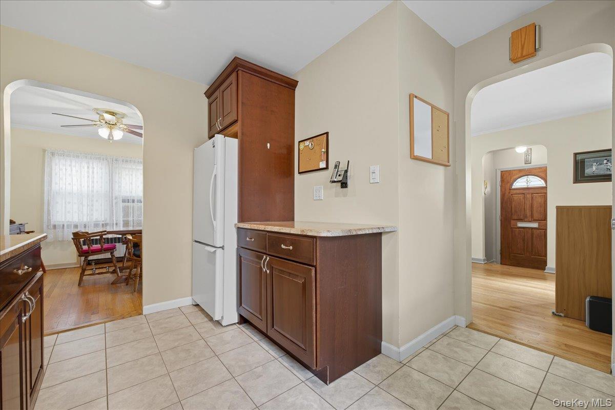 #13 photo, 215 New Hyde Park Road, New Hyde Park , NY 11040