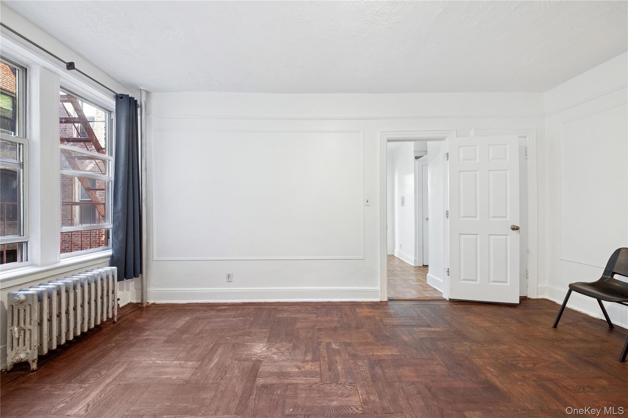 #8 photo, 41-25 44th Street, クイーンズ区 Sunnyside , NY 11104