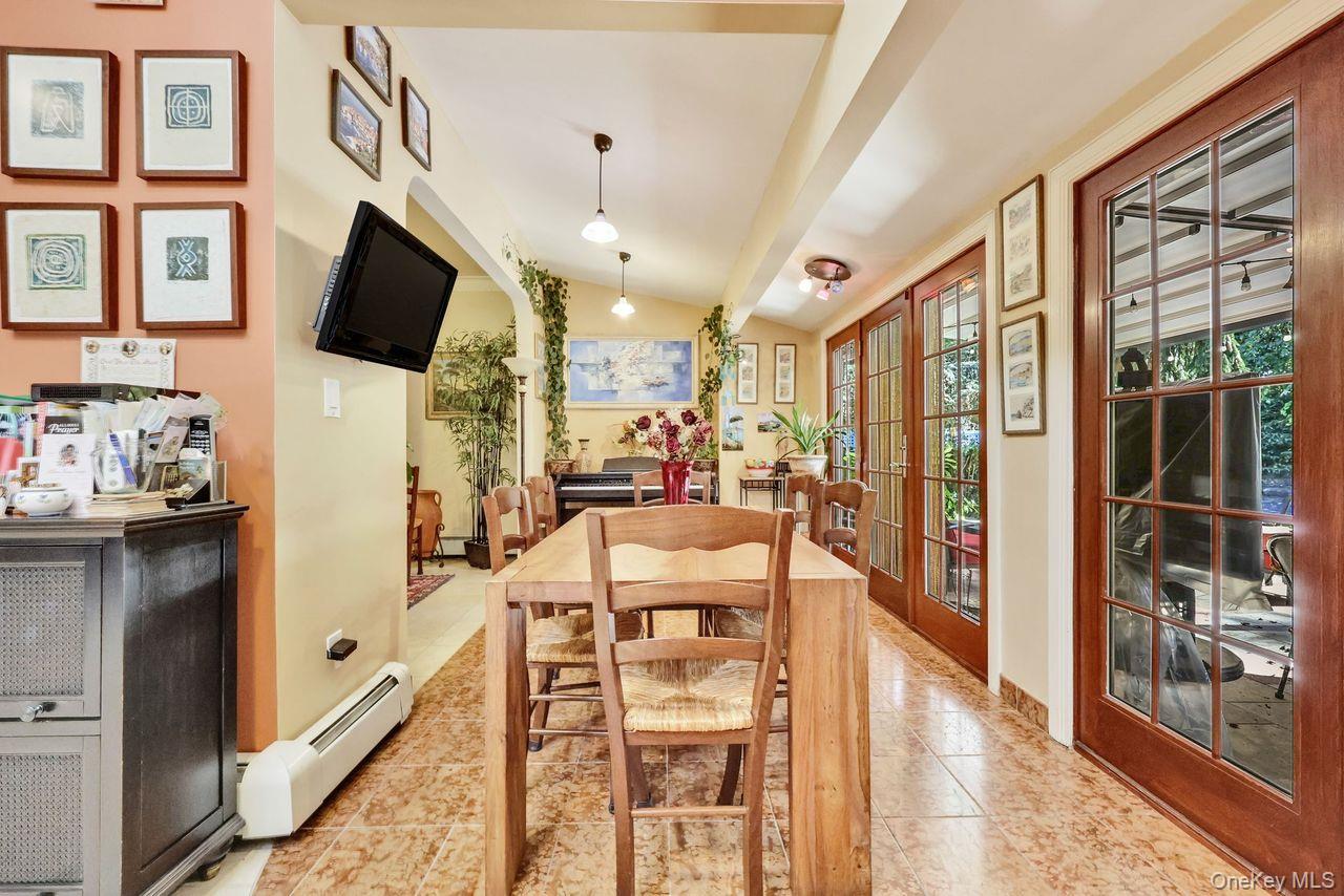 #13 photo, 101 Harold Road, ナッソー郡 Woodmere , NY 11598