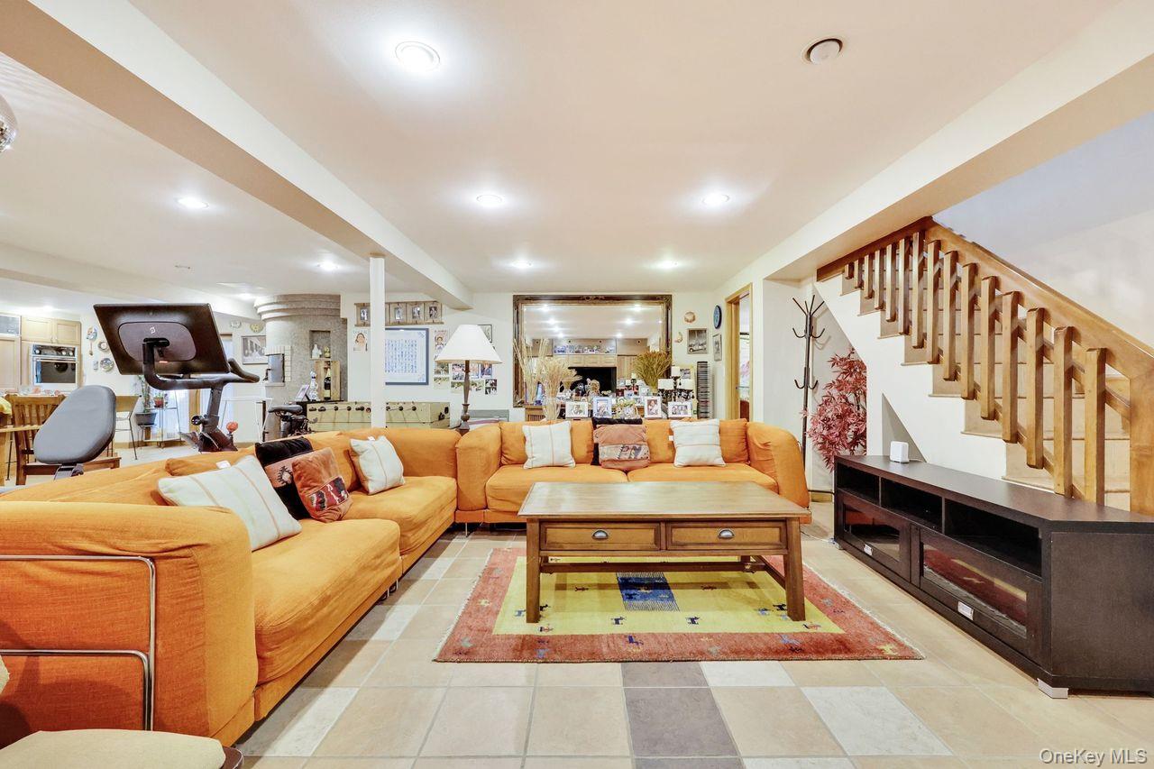 #6 photo, 101 Harold Road, ナッソー郡 Woodmere , NY 11598