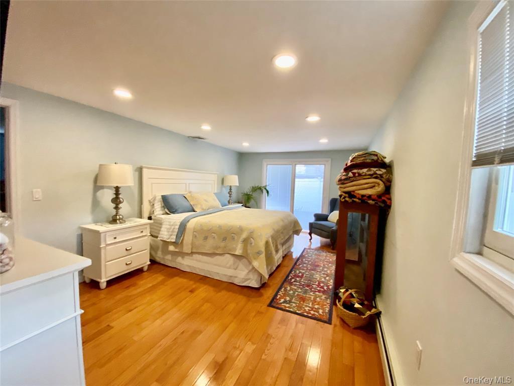 #14 photo, 4081 Massachusetts Avenue, Island Park , NY 11558