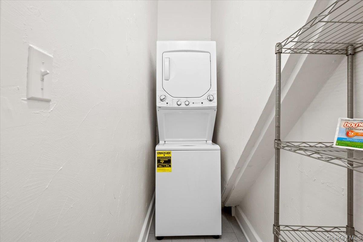 #19 photo, 78 Violet Avenue, Floral Park , NY 11001