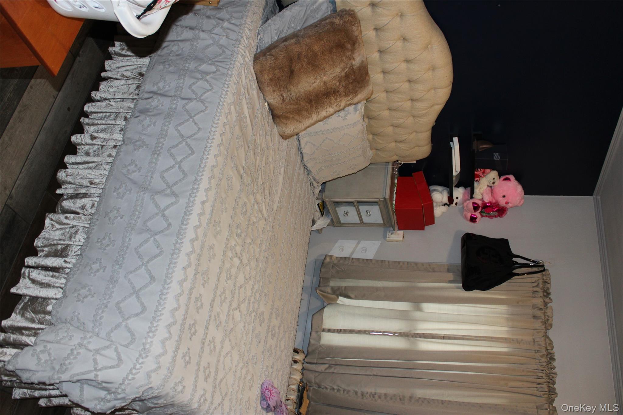 #16 photo, 94 Woods Avenue, Roosevelt , NY 11575