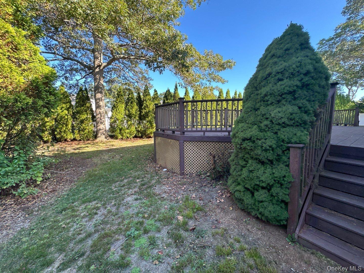 #18 photo, 2 East Avenue, सफ़ोक काउंटी Coram , NY 11727