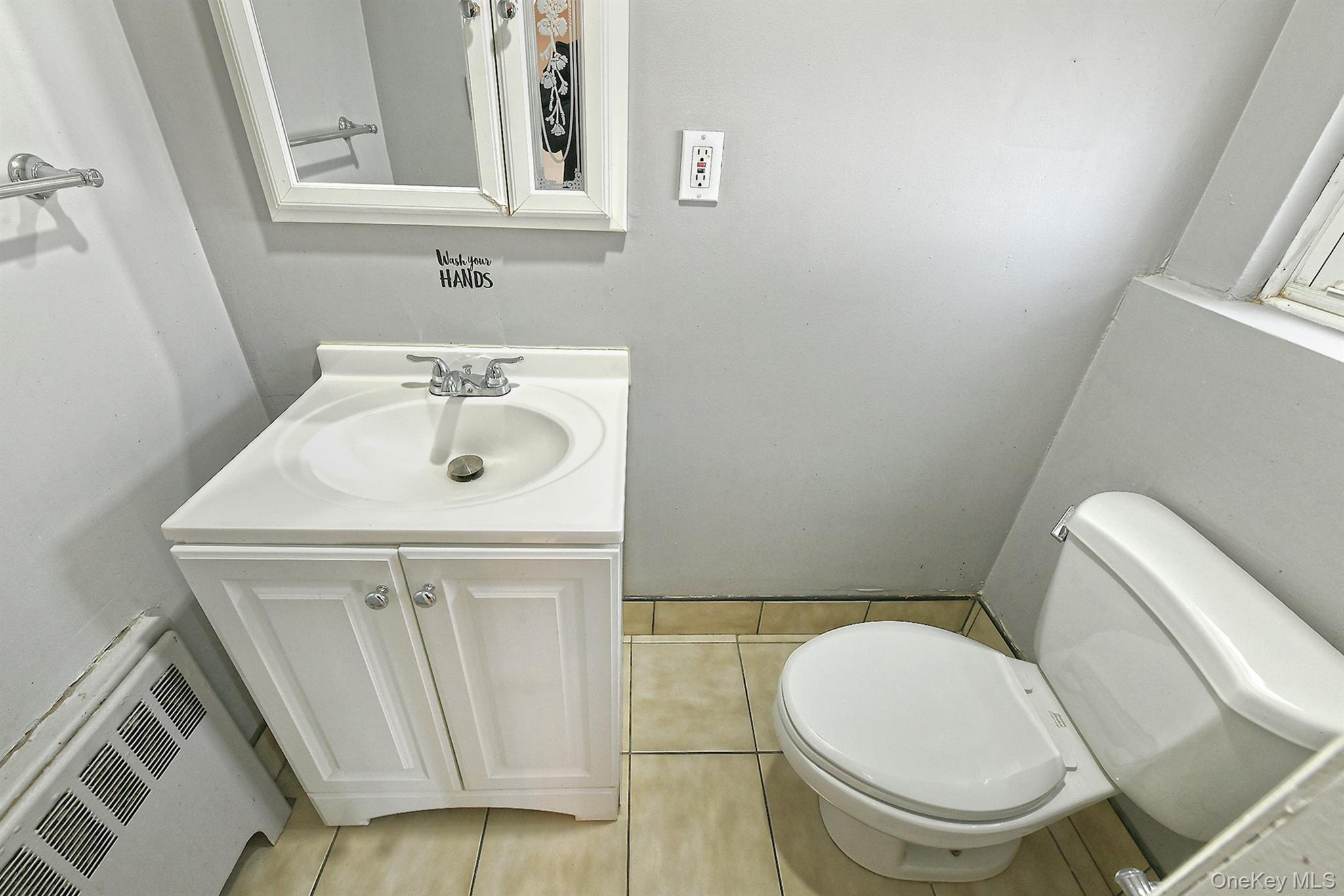 #19 photo, 147 Brookside Drive, Valley Stream , NY 11581