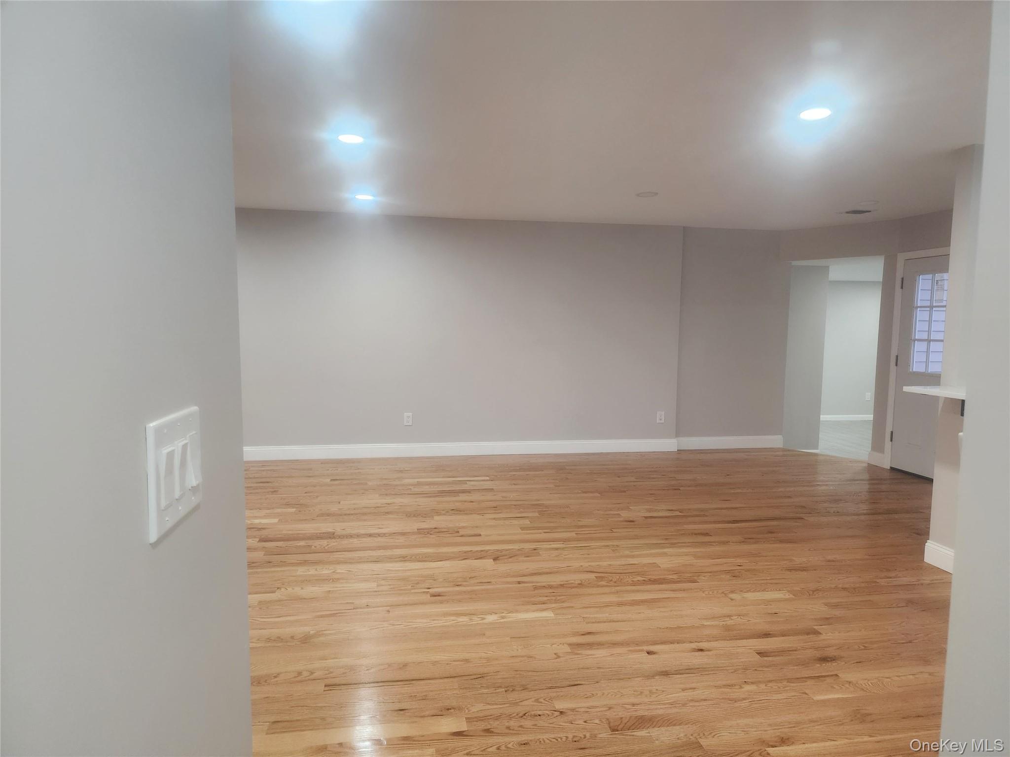 #11 photo, 6 Loughlin Drive, Shirley , NY 11967