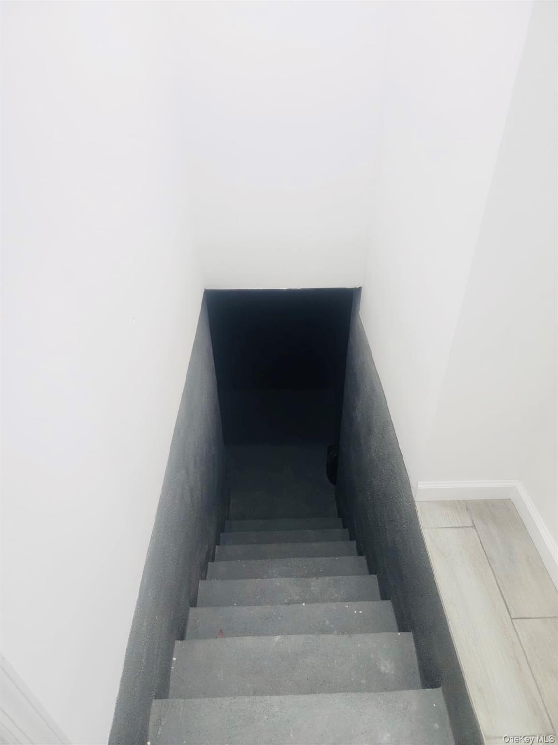 #19 photo, 6 Loughlin Drive, Shirley , NY 11967