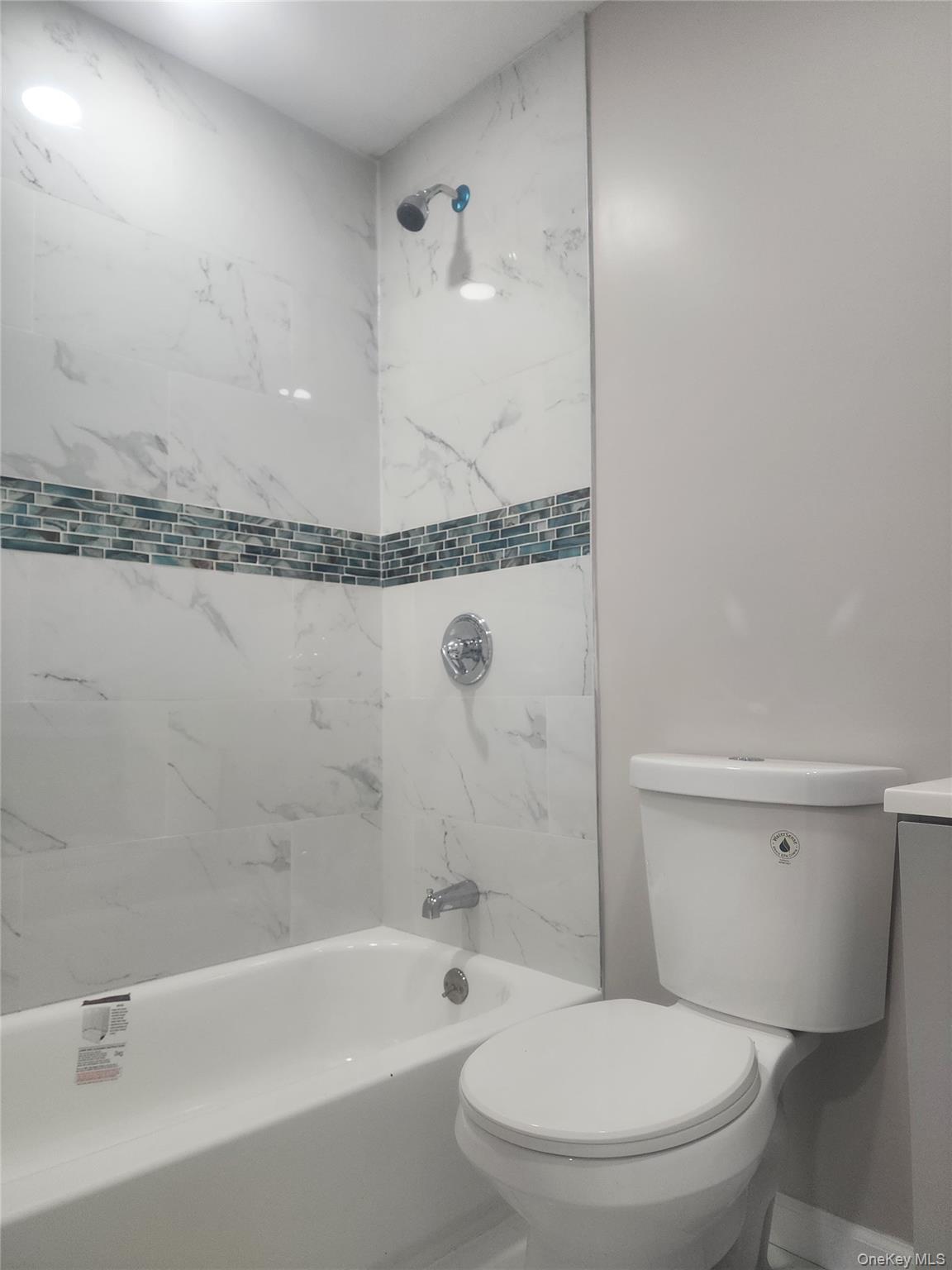 #20 photo, 6 Loughlin Drive, Shirley , NY 11967