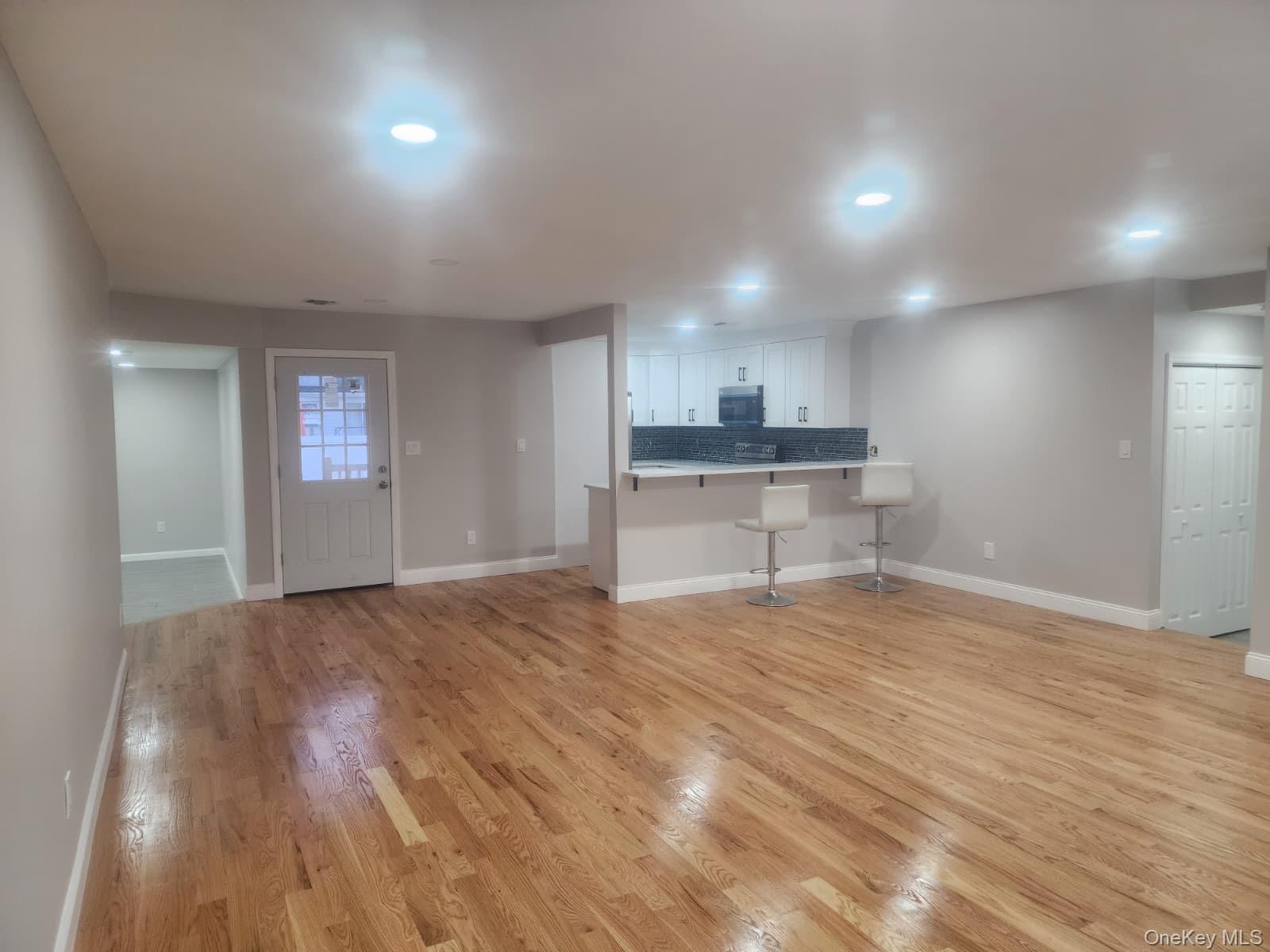 #6 photo, 6 Loughlin Drive, Shirley , NY 11967