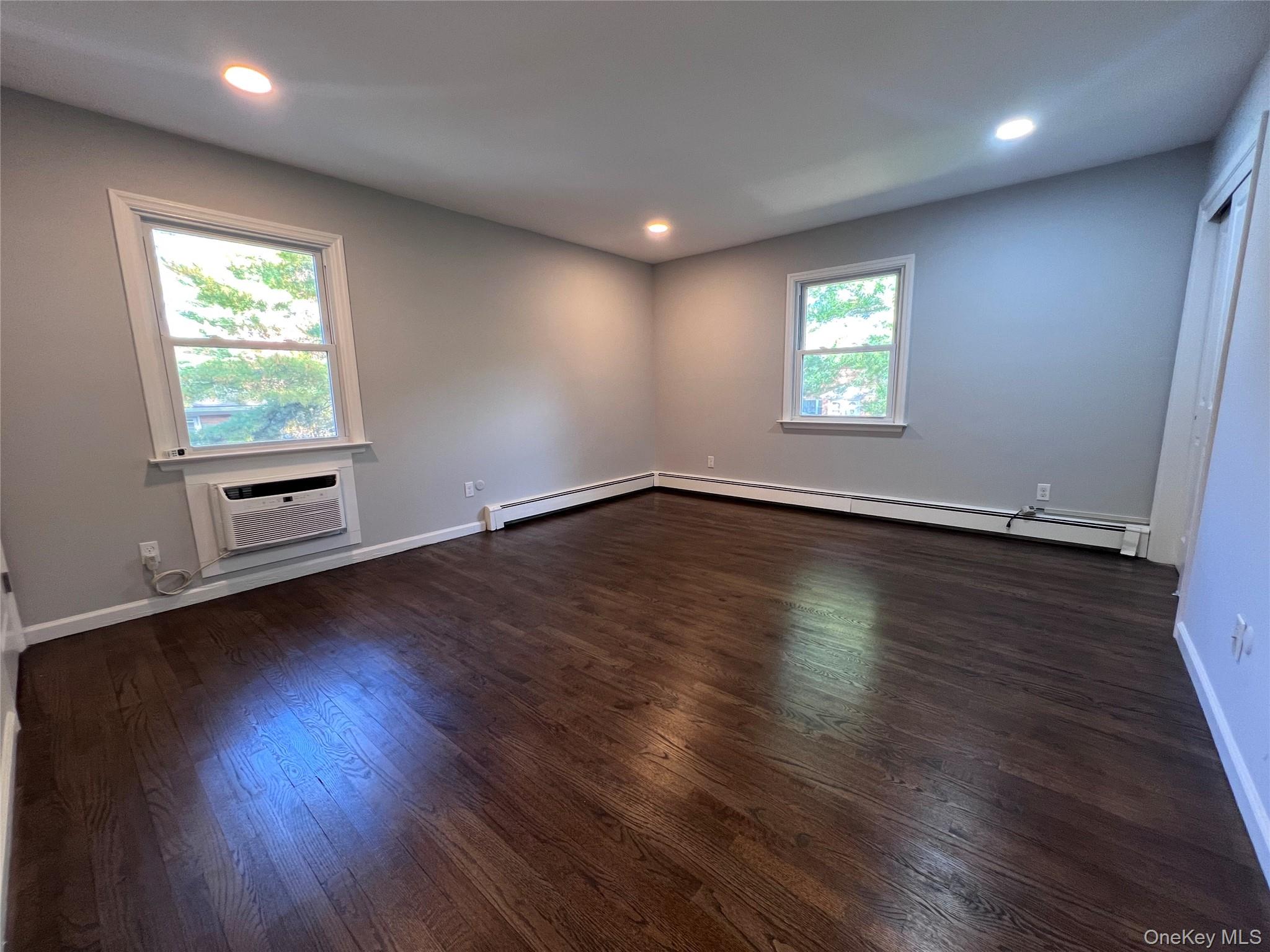 #4 photo, 1668 Route 9, Wappingers Falls , NY 12590