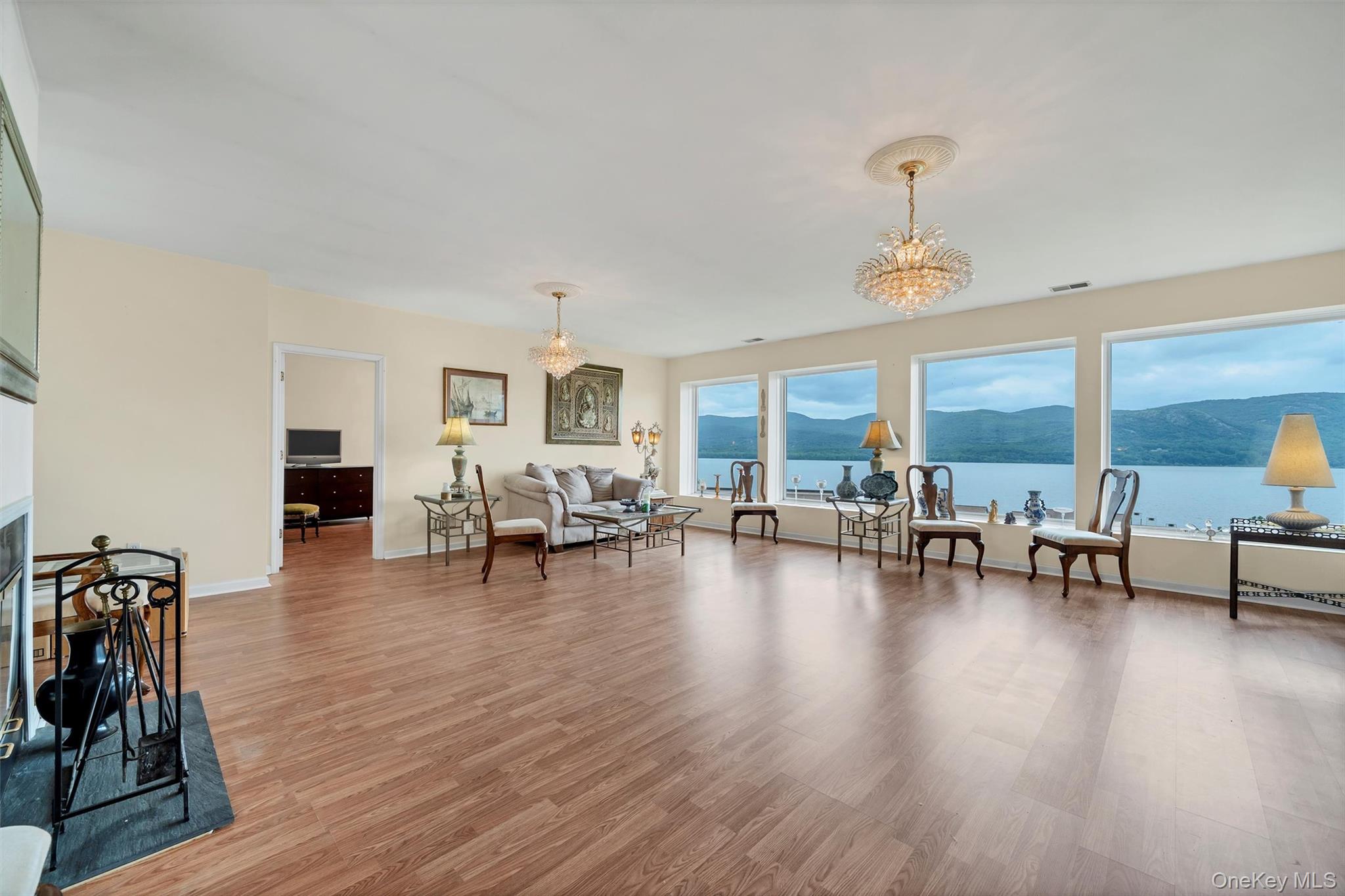 #1 photo, 117 Sandpiper Lane, New Windsor , NY 12553