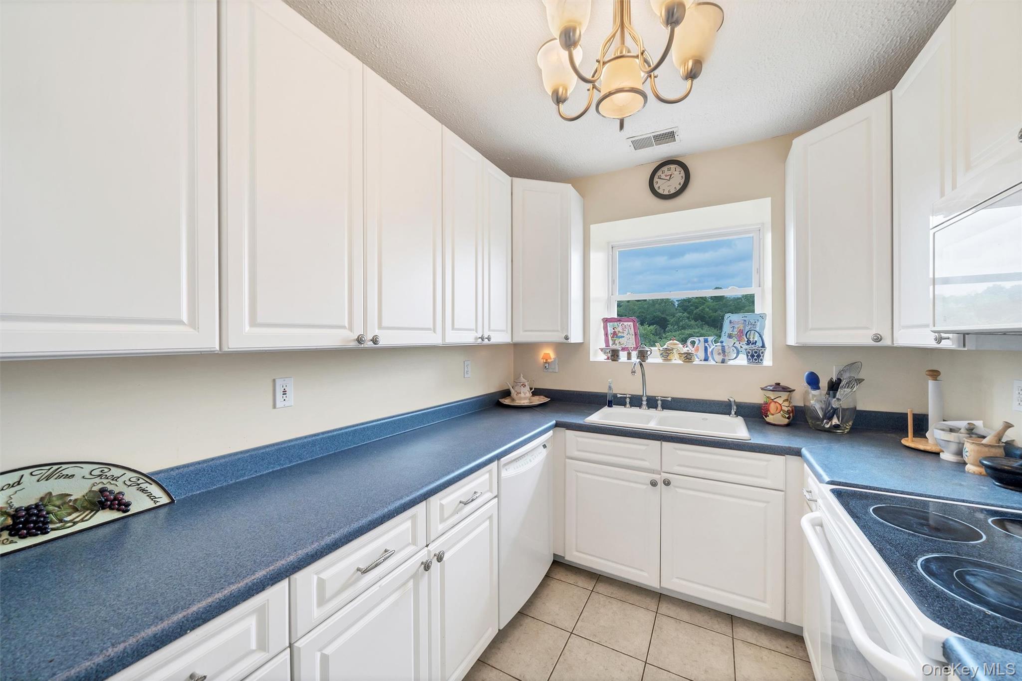 #20 photo, 117 Sandpiper Lane, New Windsor , NY 12553