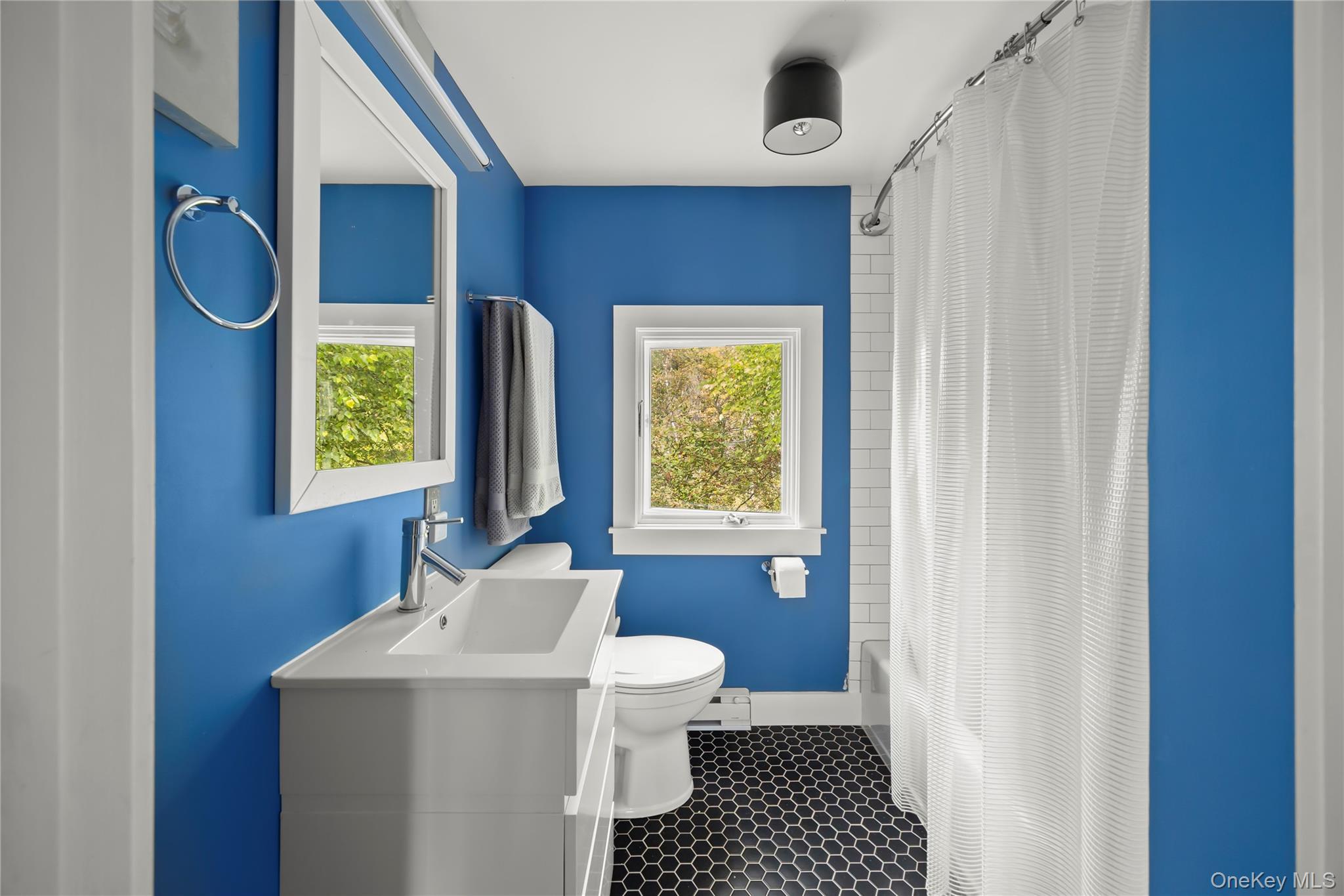 #19 photo, 381 Northern Boulevard, Germantown , NY 12526