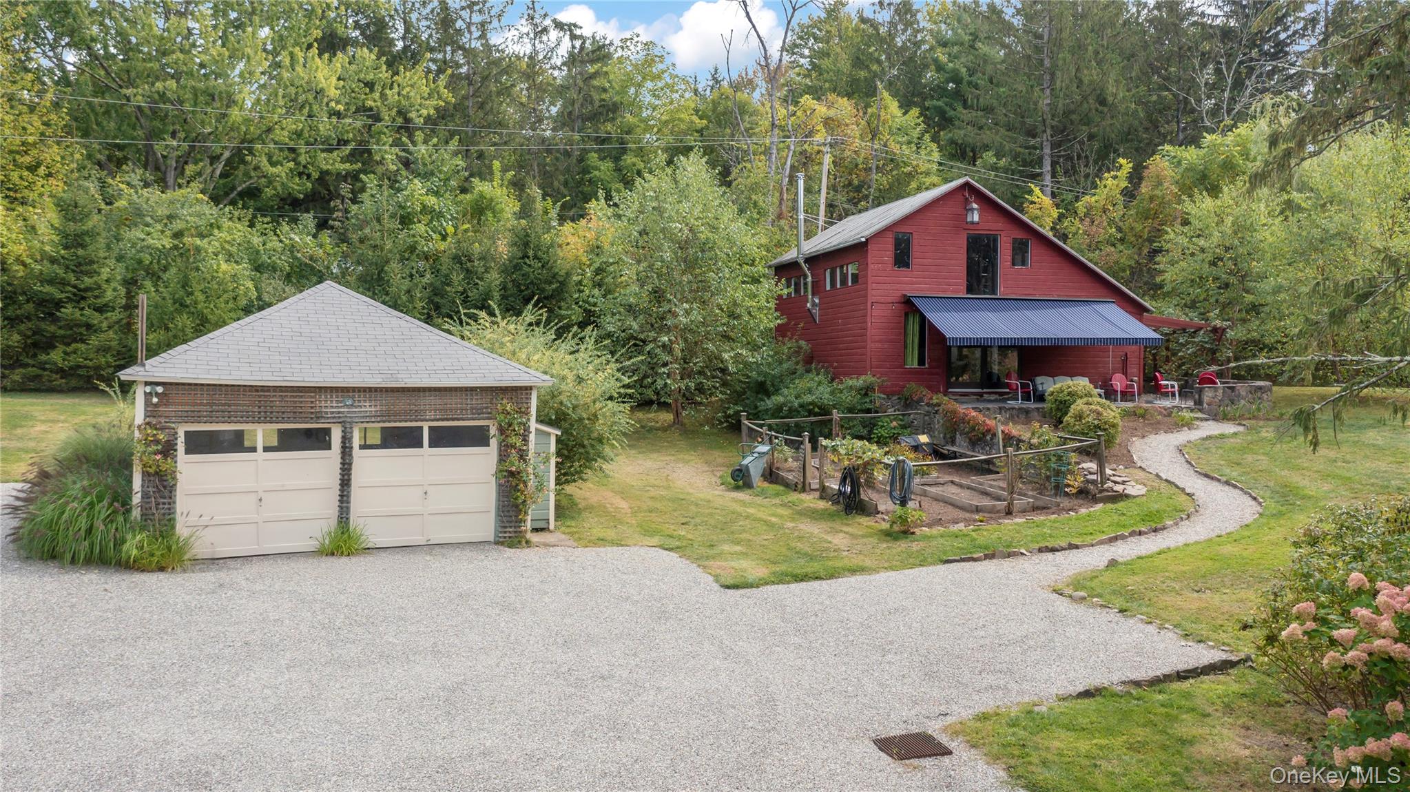 #4 photo, 381 Northern Boulevard, Germantown , NY 12526