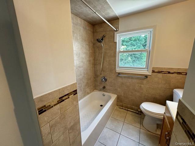 #2 photo, 8 Dudley Place, Yonkers , NY 10703