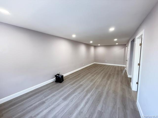 #5 photo, 719 E 217th Street, Bronx , NY 10467