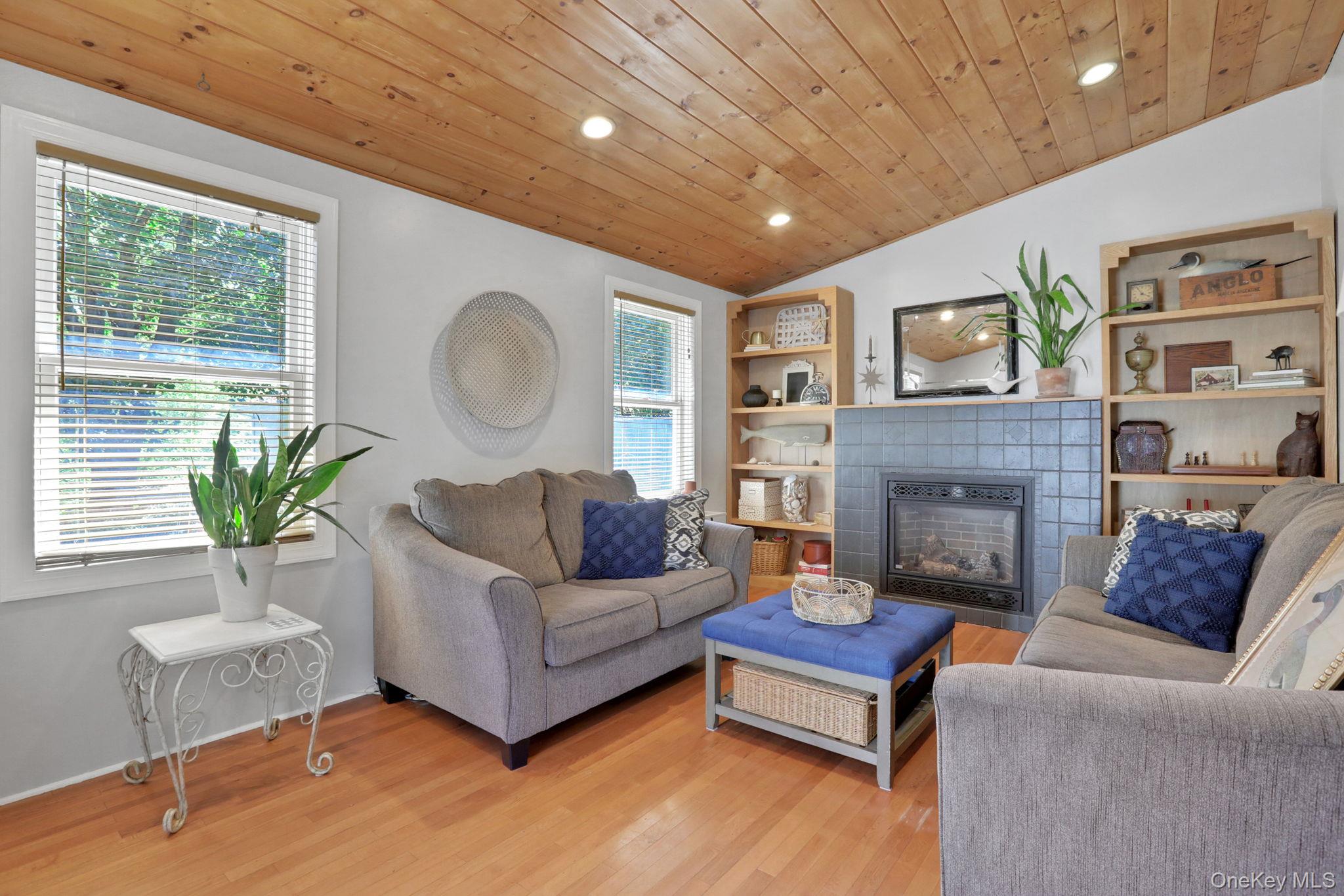 #19 photo, 40 Main Street, Esopus , NY 12429