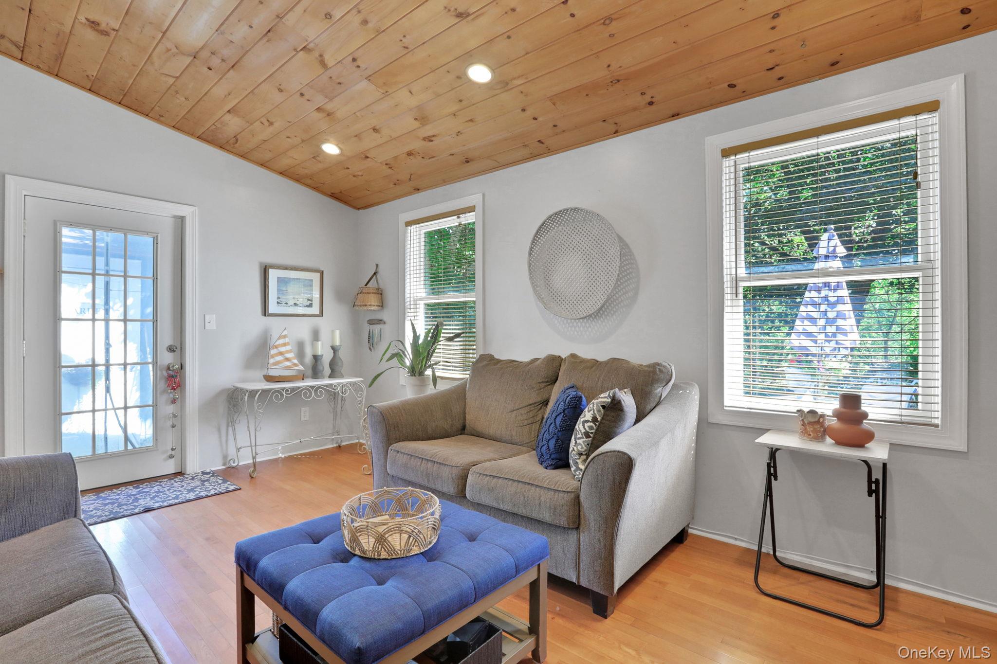 #20 photo, 40 Main Street, Esopus , NY 12429