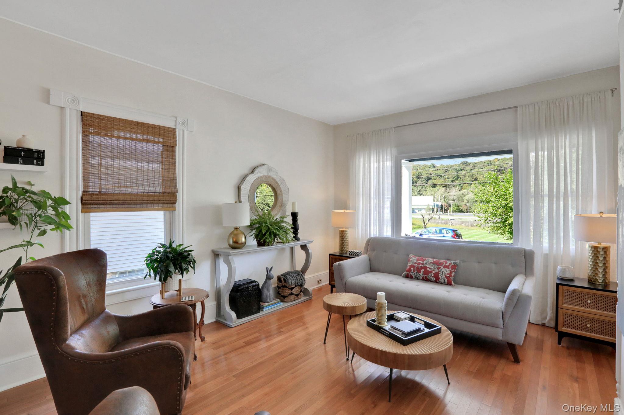 #8 photo, 40 Main Street, Esopus , NY 12429