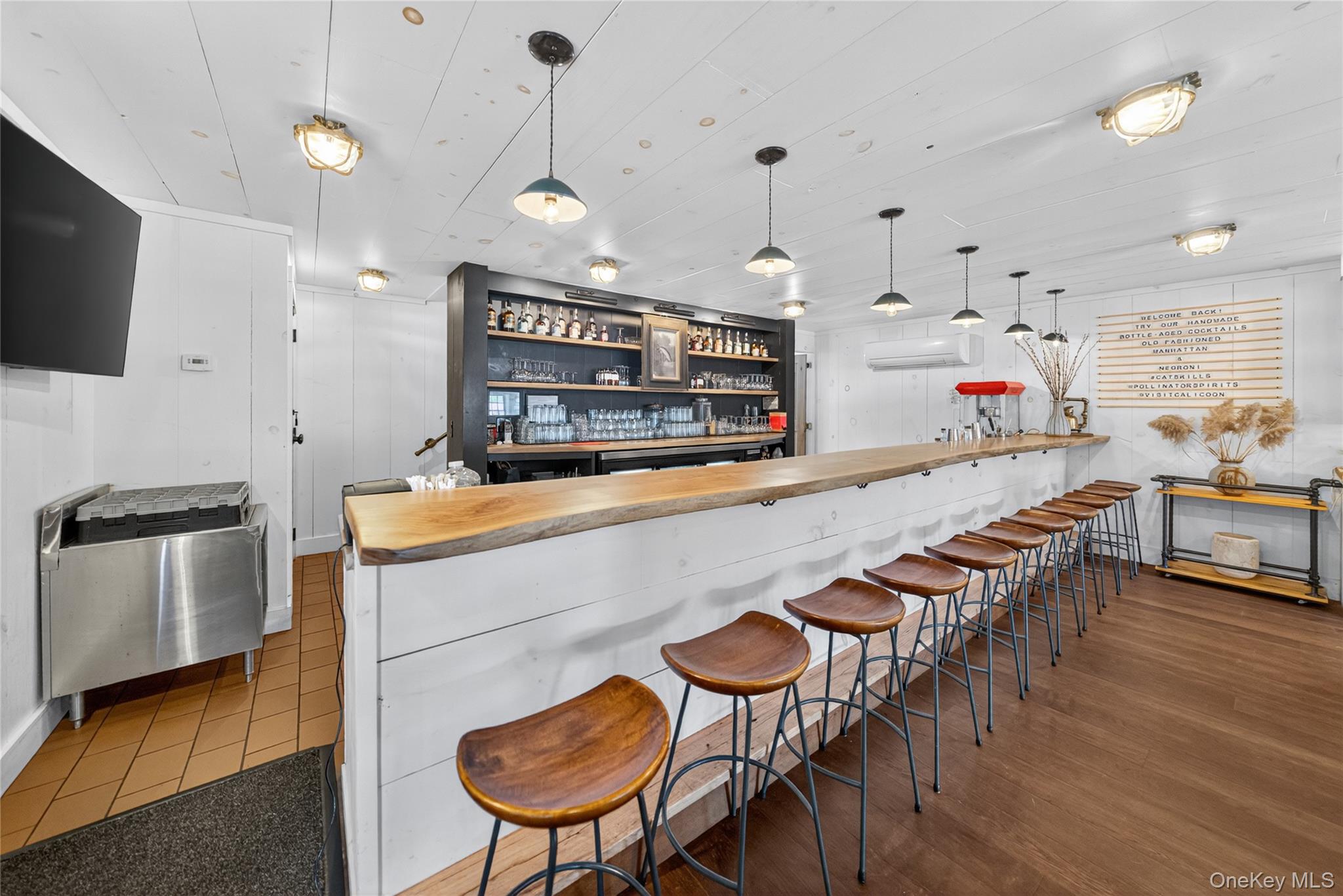 #16 photo, 16 Upper Main Street, Callicoon , NY 12723