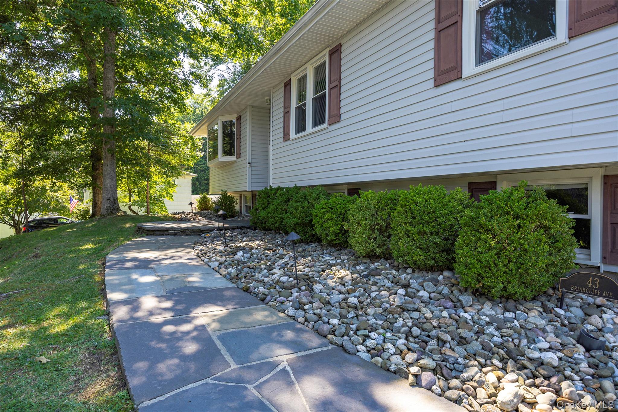 #4 photo, 43 Briarcliff Avenue, Poughkeepsie , NY 12603