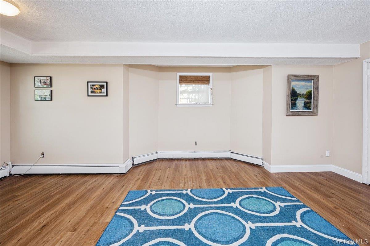 #18 photo, 3 Campus Pl, Scarsdale , NY 10583