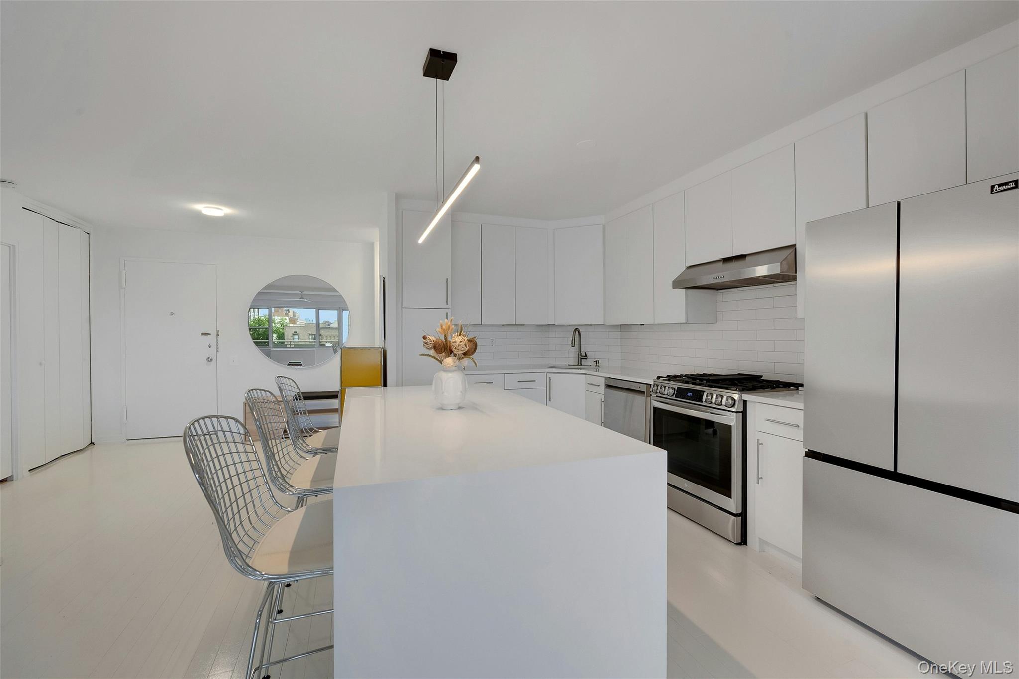 #14 photo, 300 Martine Avenue, White Plains , NY 10601