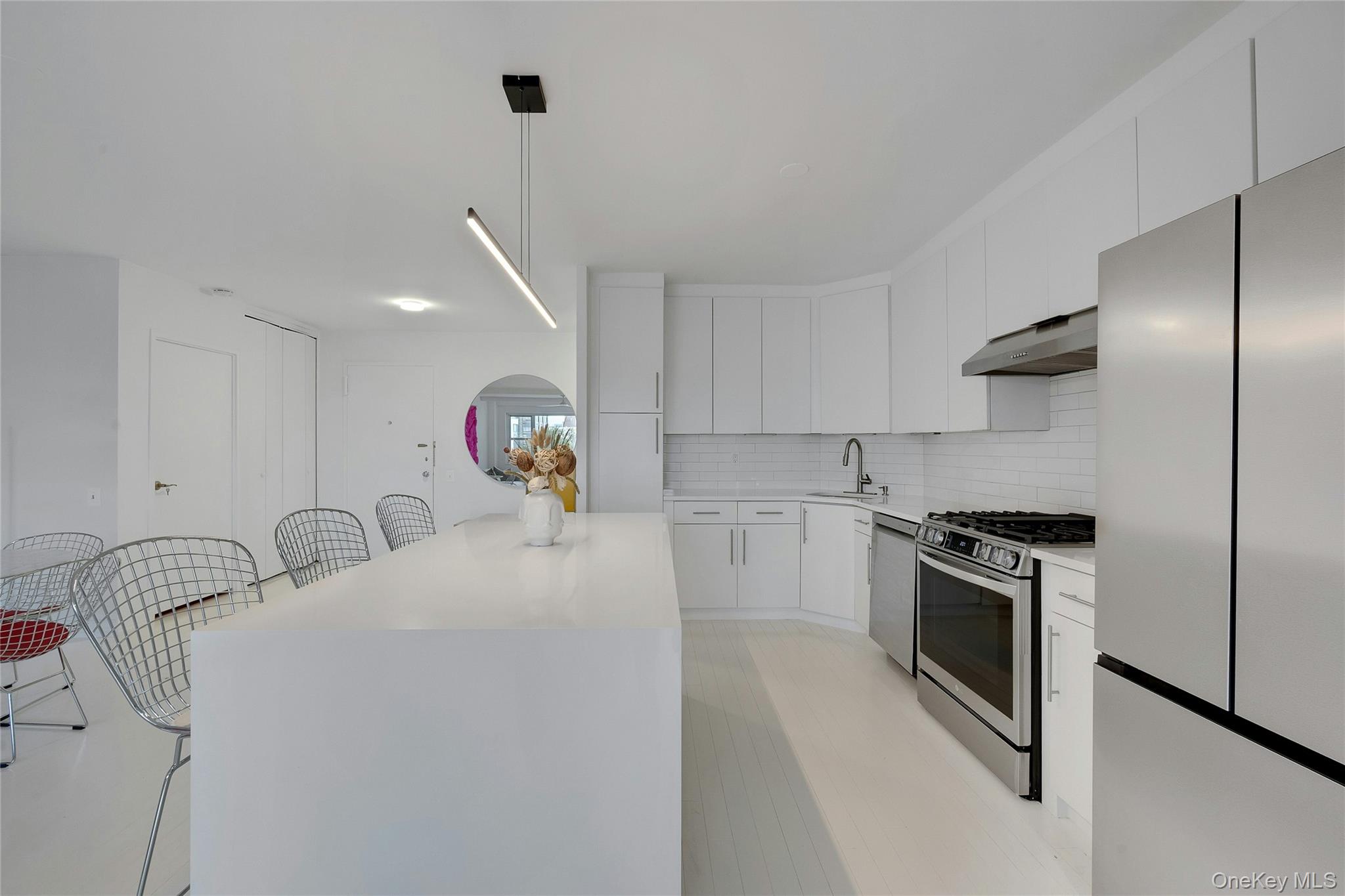 #15 photo, 300 Martine Avenue, White Plains , NY 10601