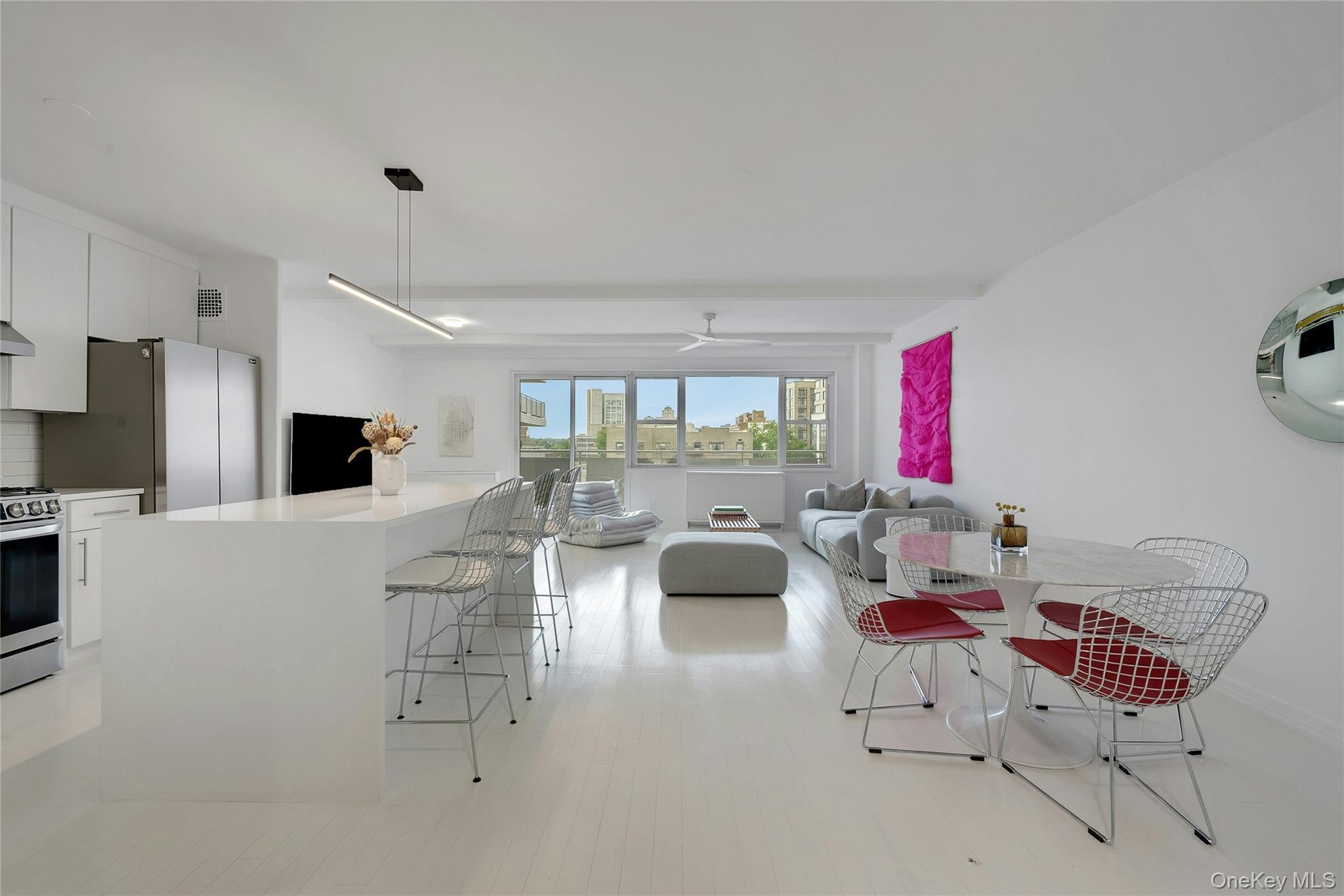 #8 photo, 300 Martine Avenue, White Plains , NY 10601