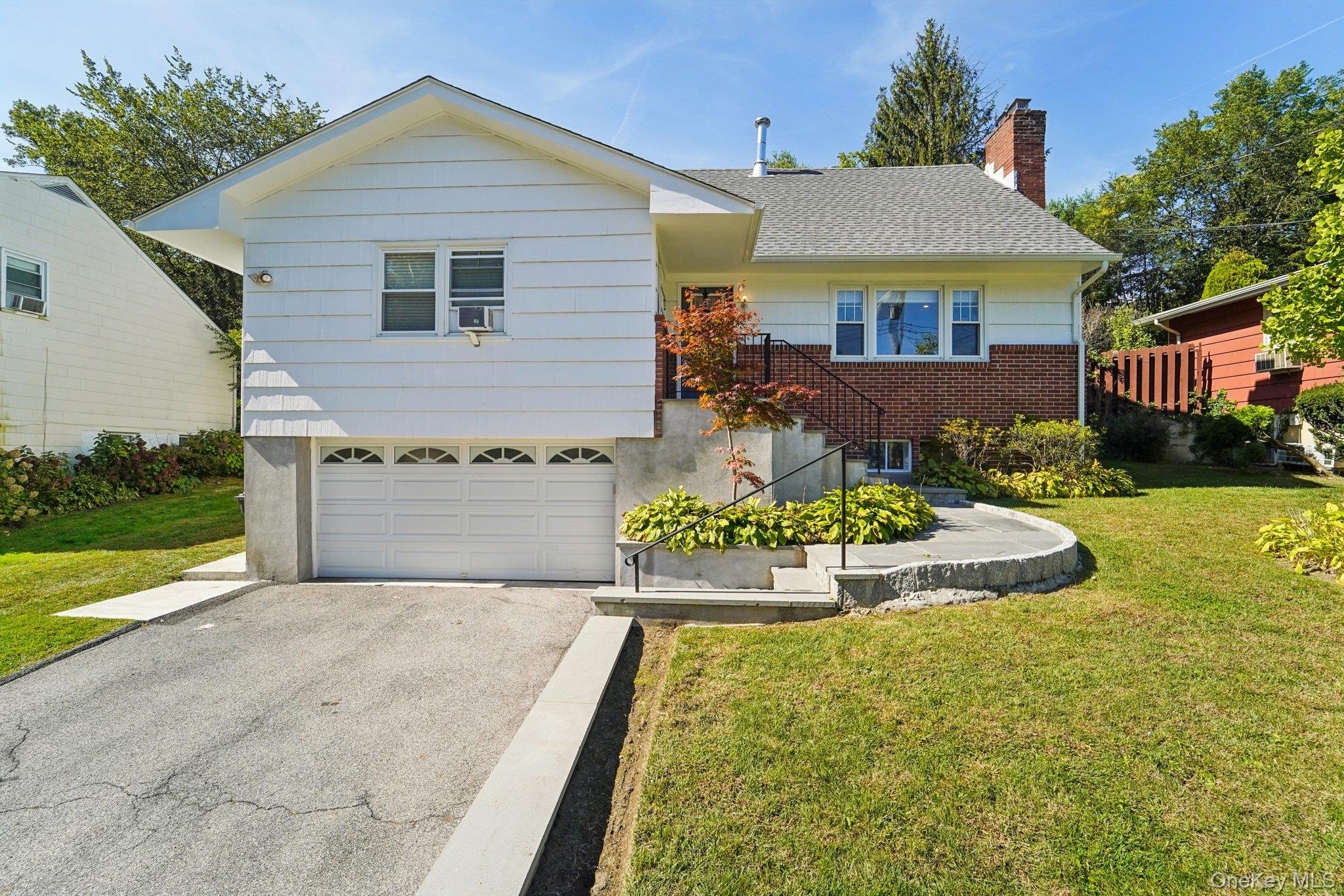 #1 photo, 252 County Center Road, White Plains , NY 10603