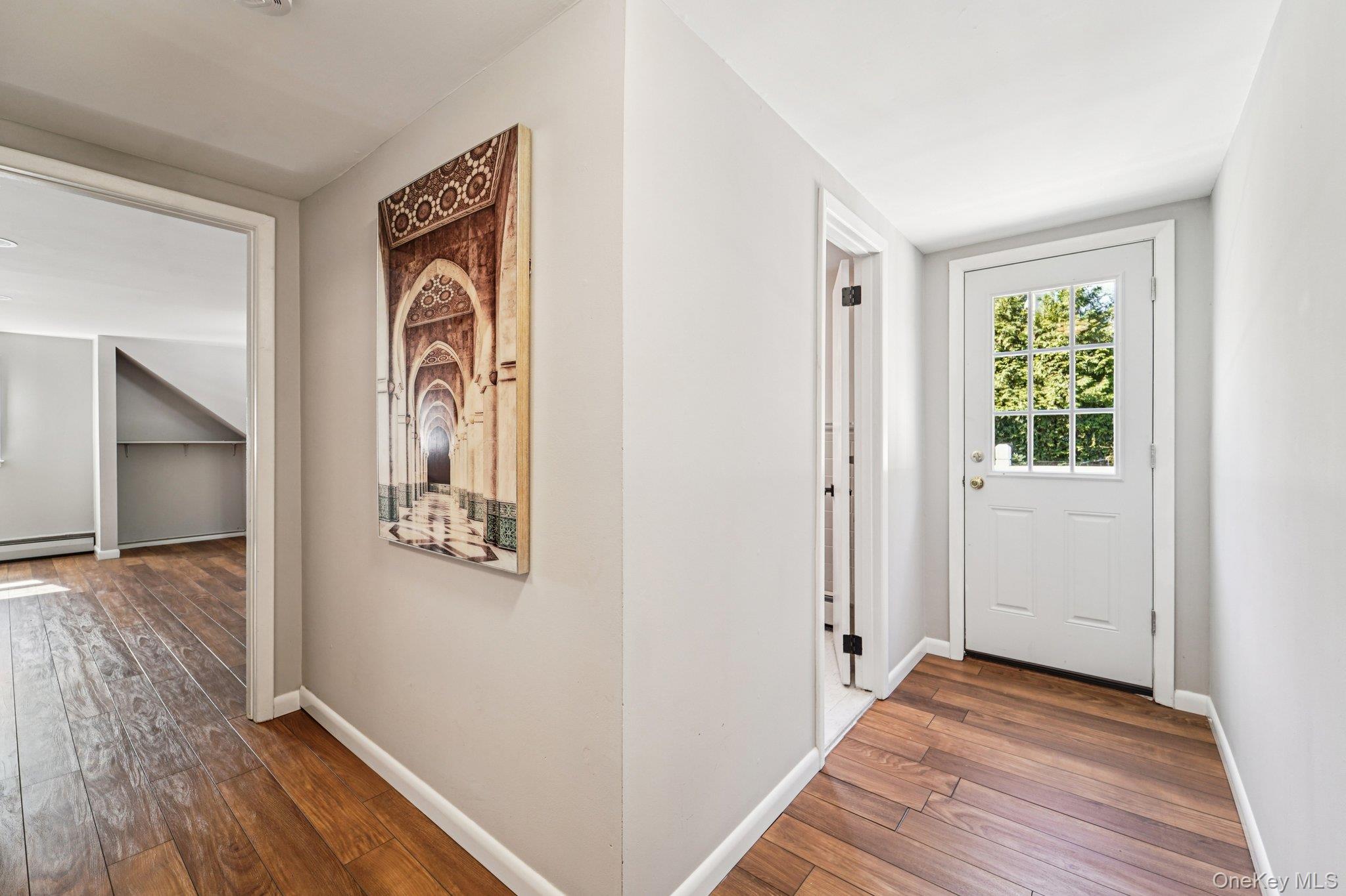 #13 photo, 252 County Center Road, White Plains , NY 10603