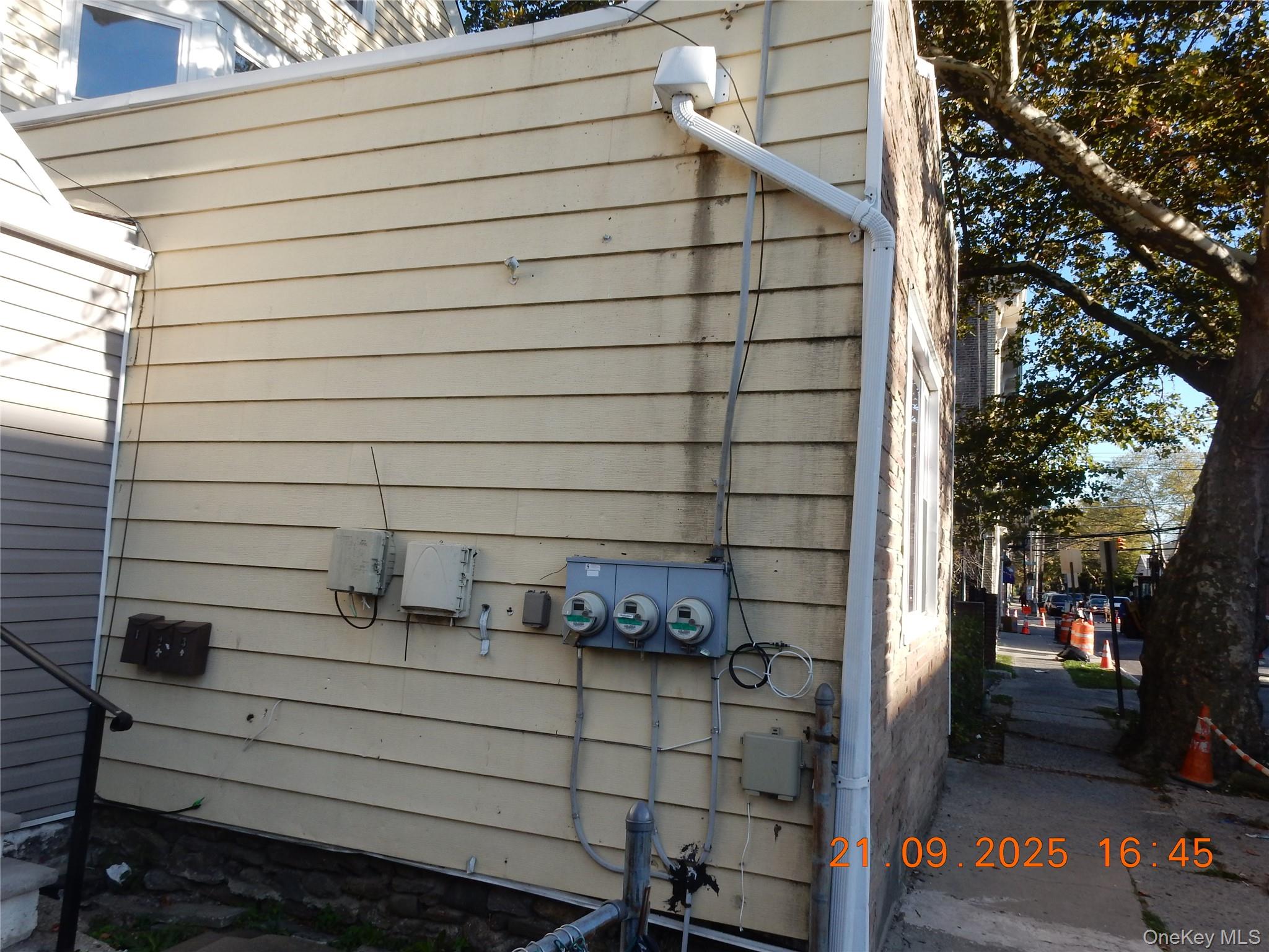 #3 photo, 459 S 5th Avenue, Mount Vernon , NY 10550