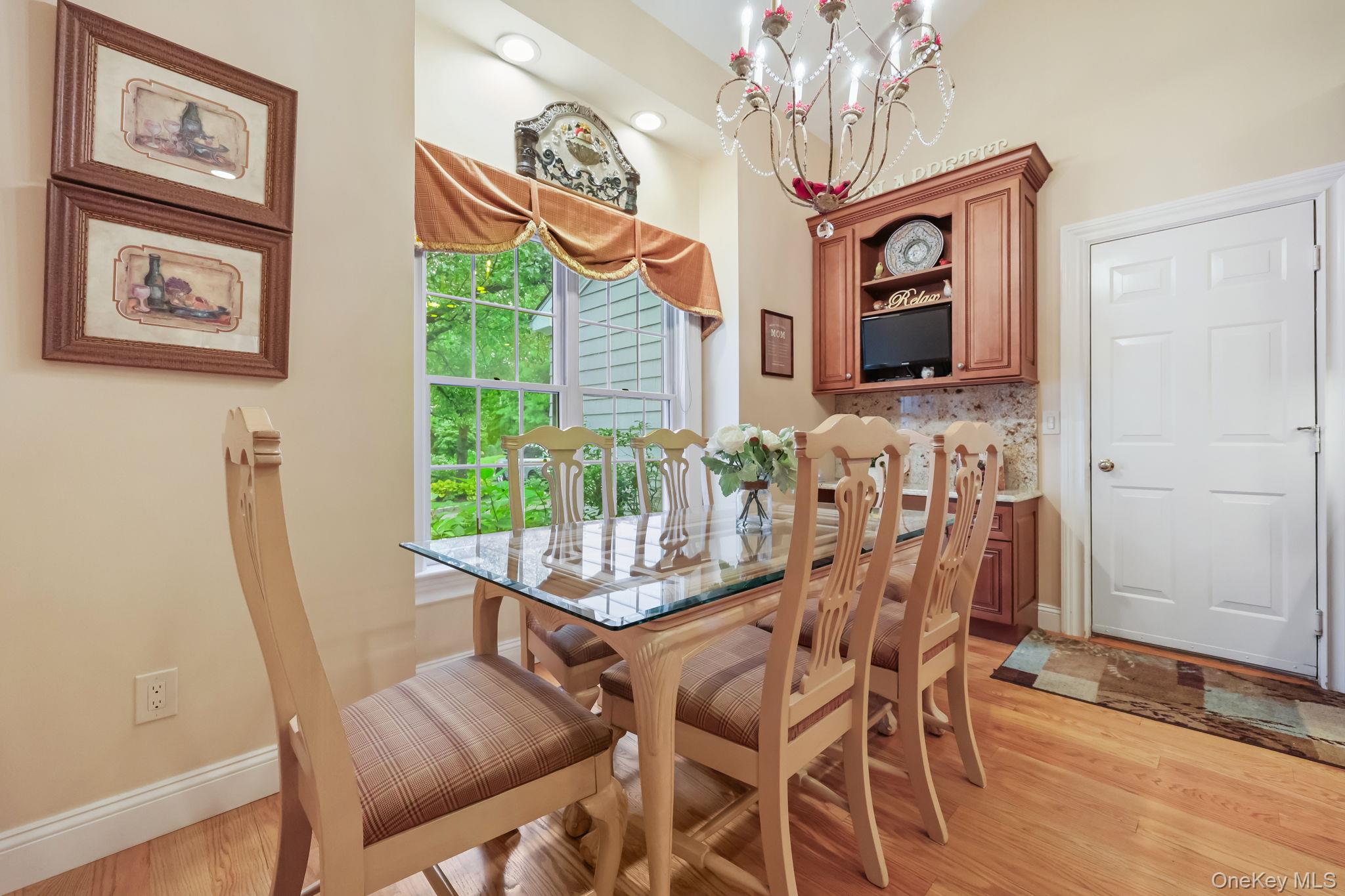 #10 photo, 26 Club Court, Pleasantville , NY 10570