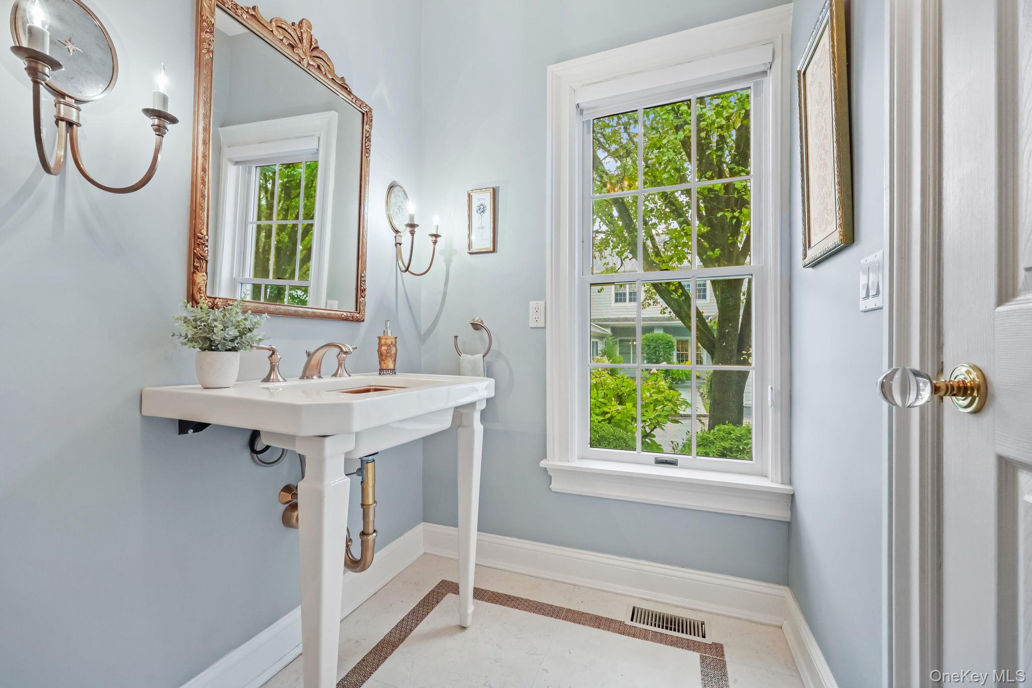 #6 photo, 26 Club Court, Pleasantville , NY 10570