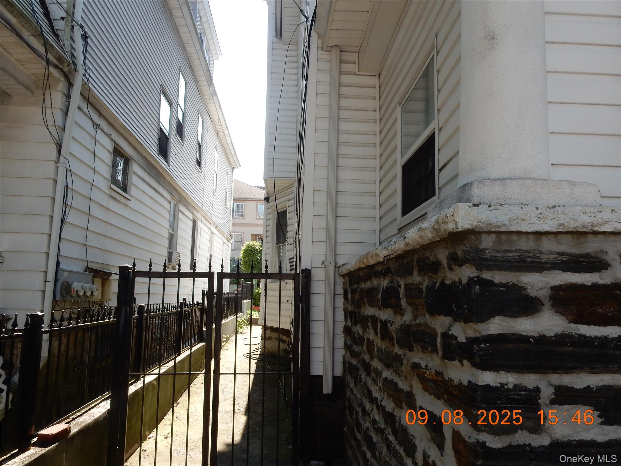 #3 photo, 342 S 2nd Avenue, Mount Vernon , NY 10550