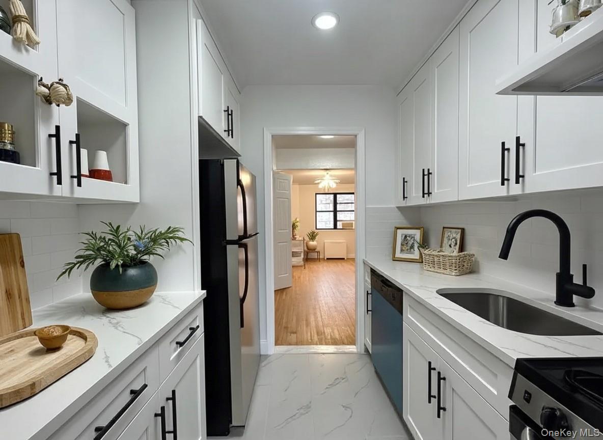 #3 photo, 44-21 Macnish Street, 皇后区 艾姆赫斯特 Elmhurst , NY 11373