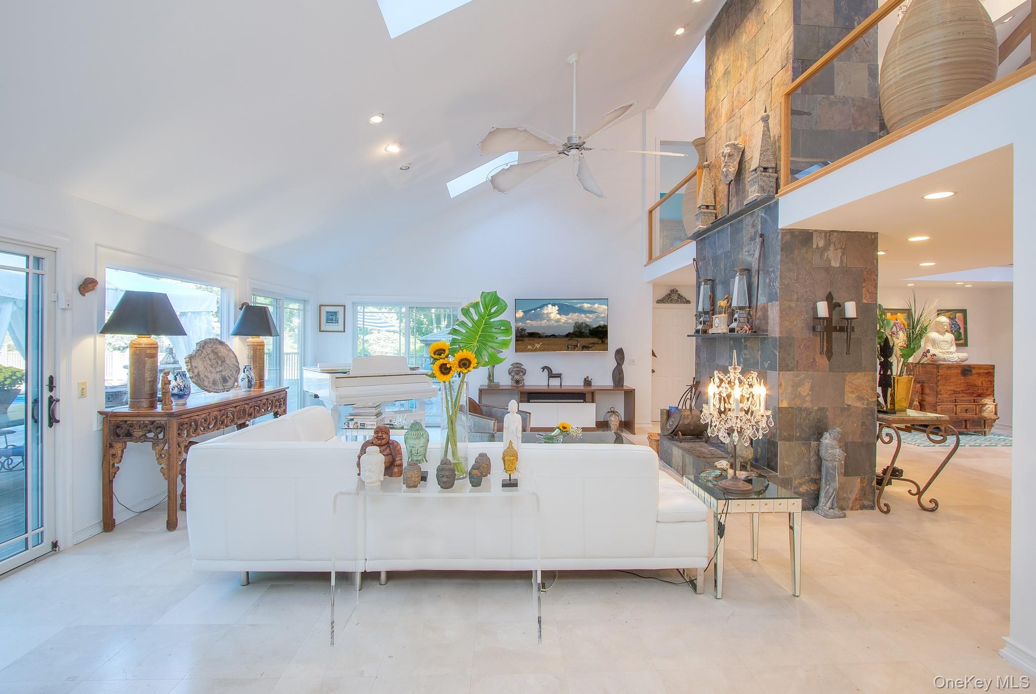 #13 photo, 26 Quarter Court, Westhampton , NY 11977