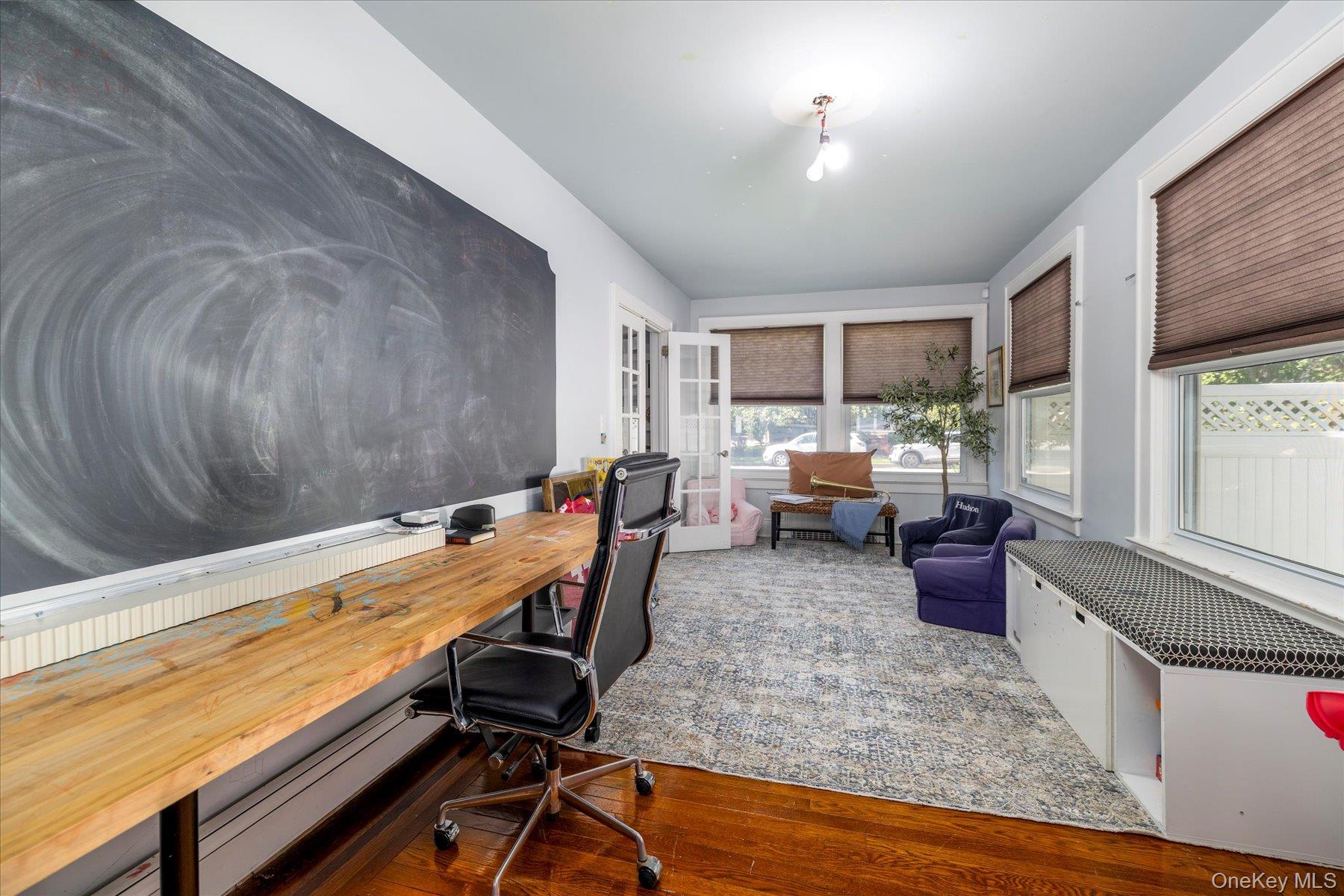 #10 photo, 11 S Marion Place, Rockville Centre , NY 11570