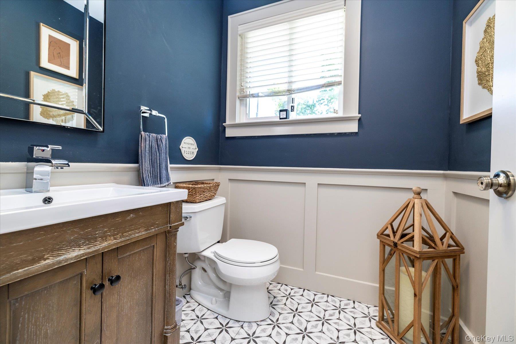 #11 photo, 11 S Marion Place, Rockville Centre , NY 11570