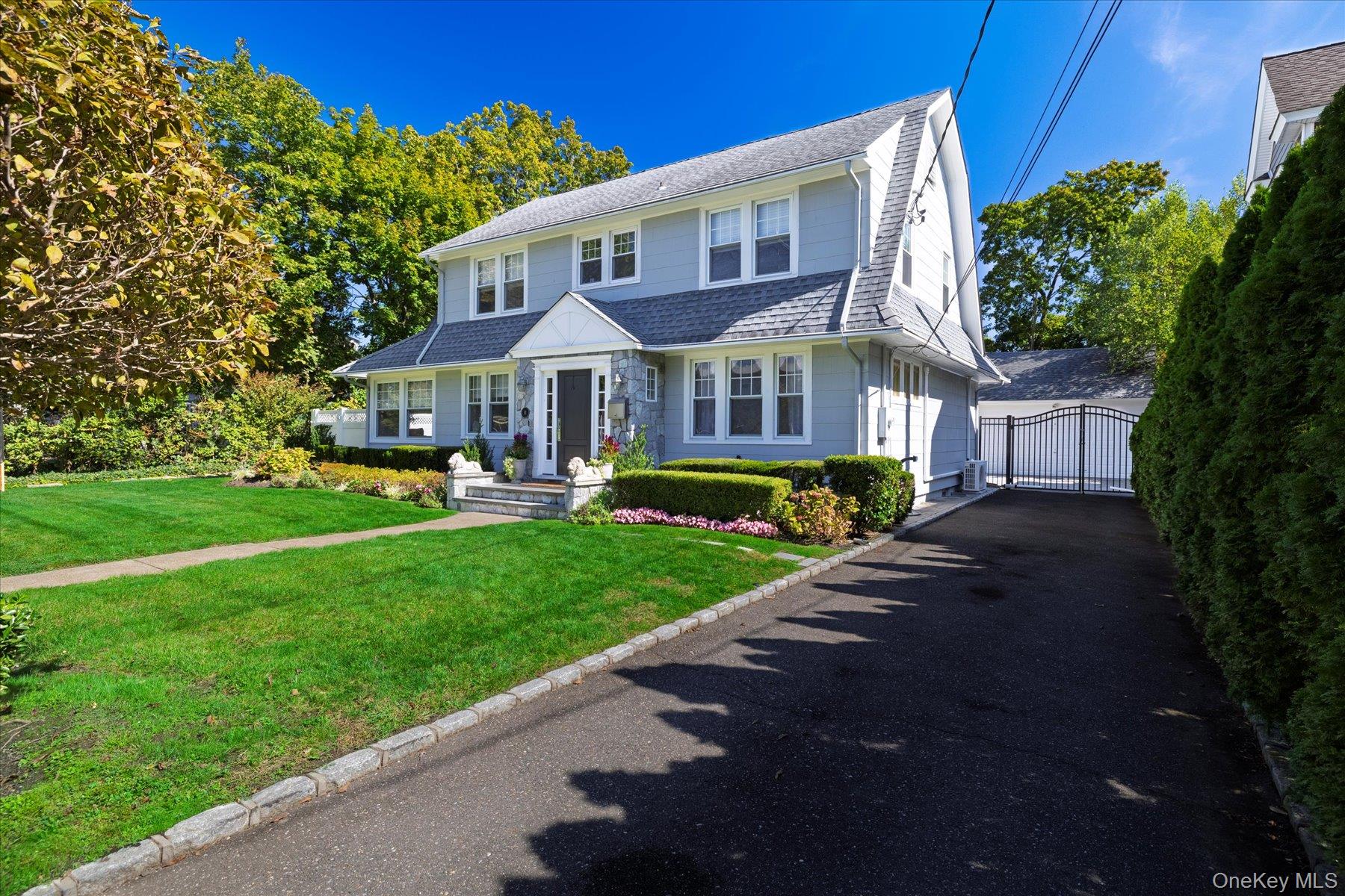 #3 photo, 11 S Marion Place, Rockville Centre , NY 11570