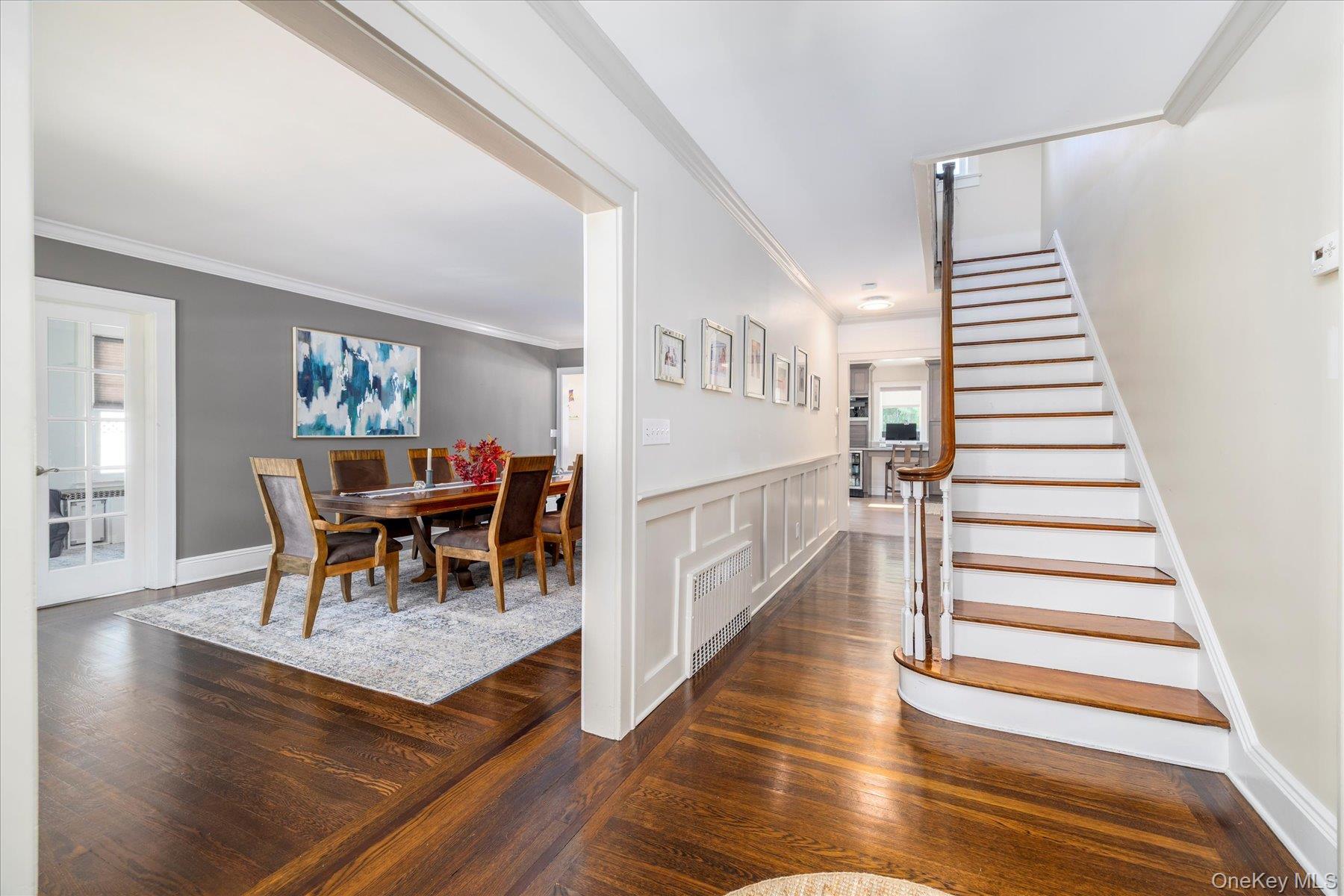 #5 photo, 11 S Marion Place, Rockville Centre , NY 11570