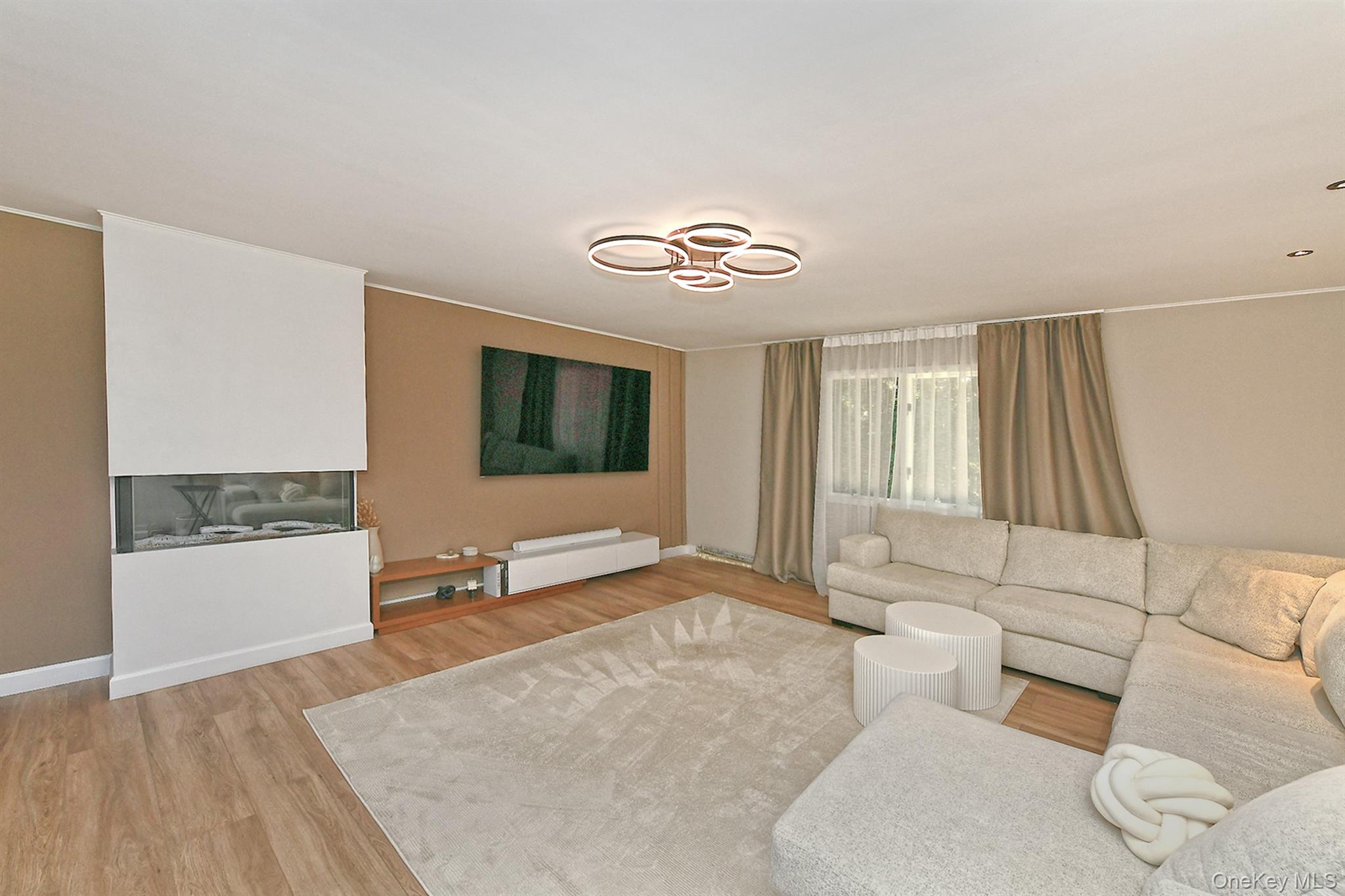 #11 photo, 221 Burr Road, East Northport , NY 11731