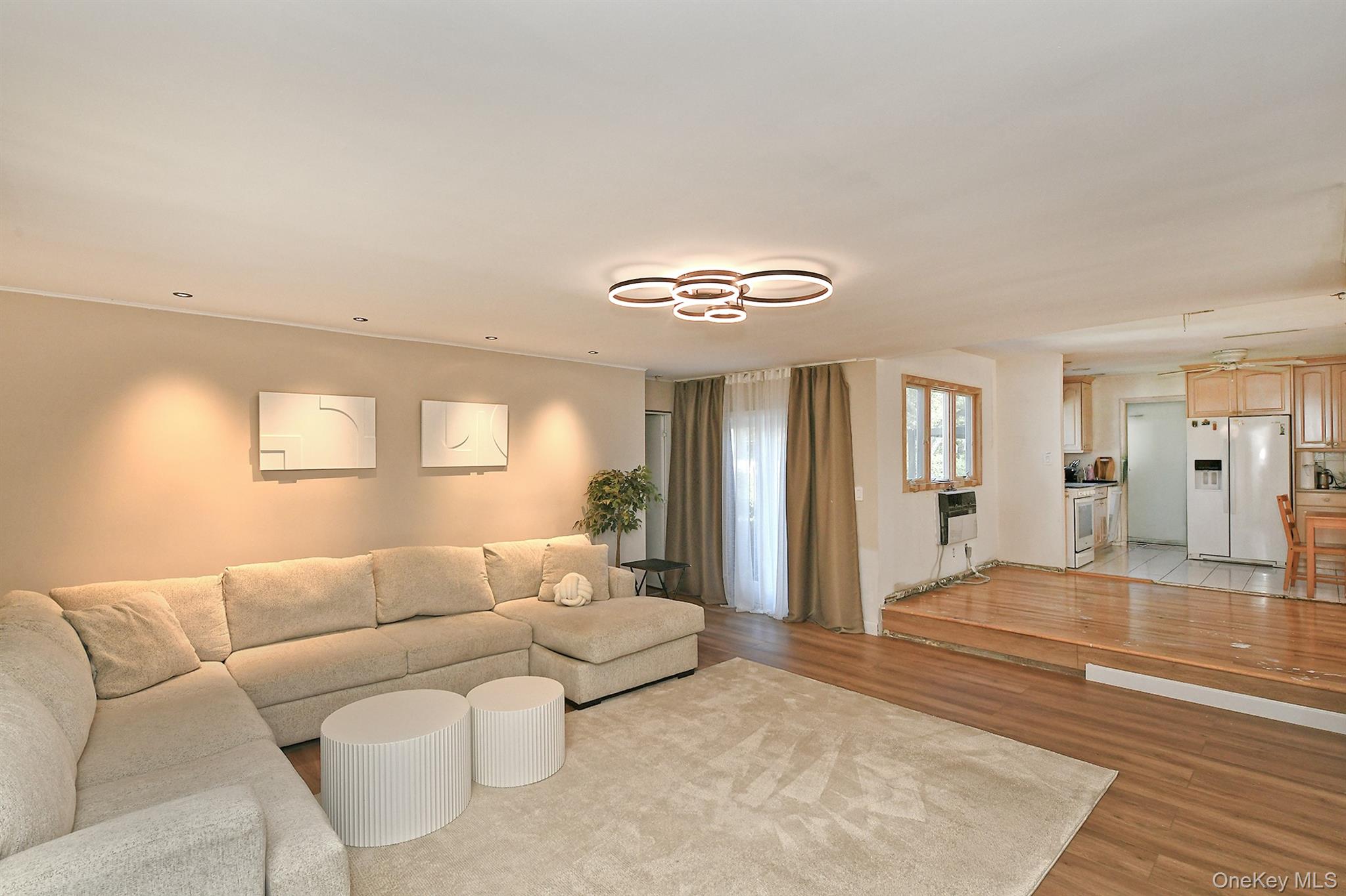 #12 photo, 221 Burr Road, East Northport , NY 11731