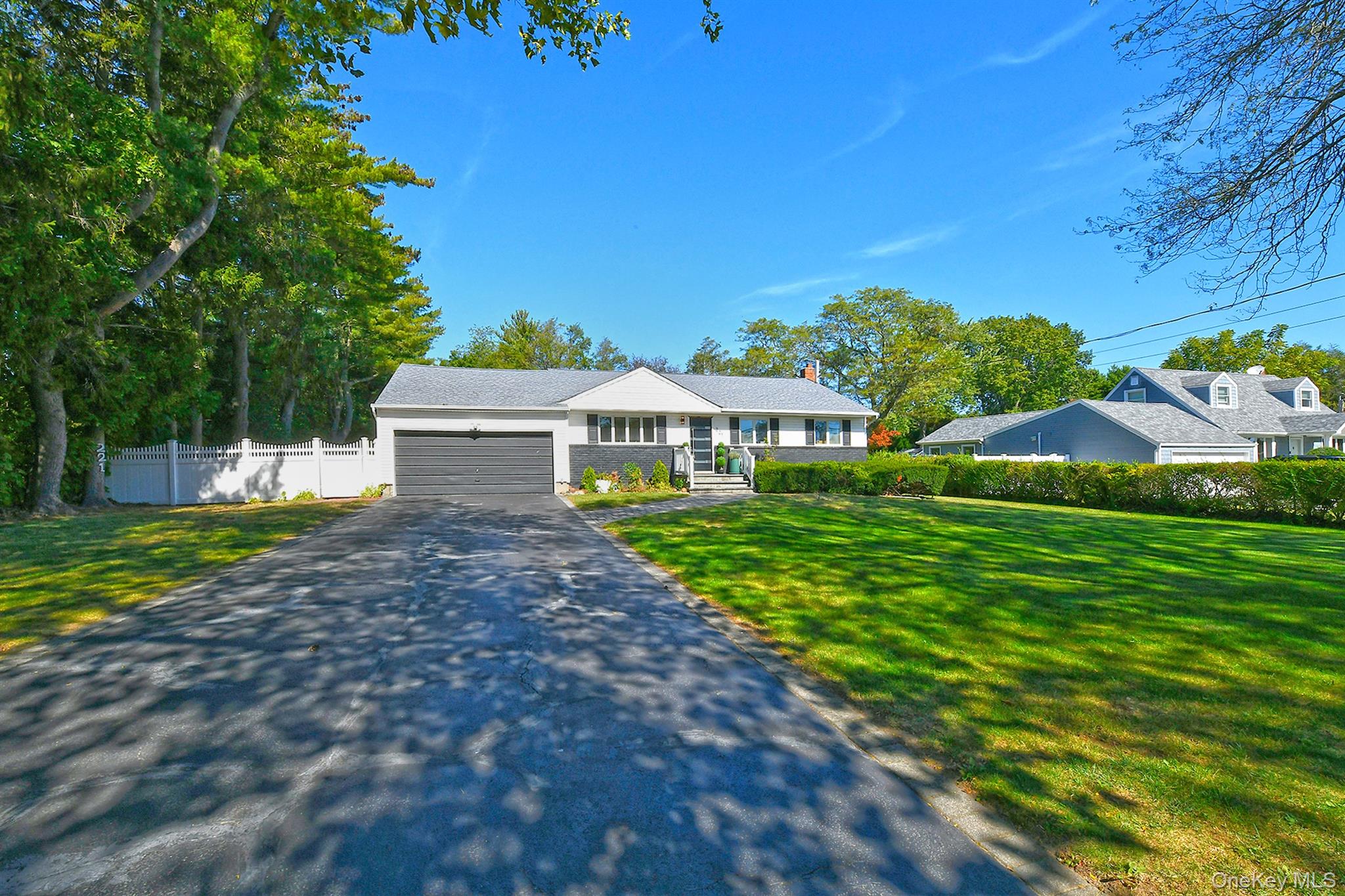 #3 photo, 221 Burr Road, East Northport , NY 11731